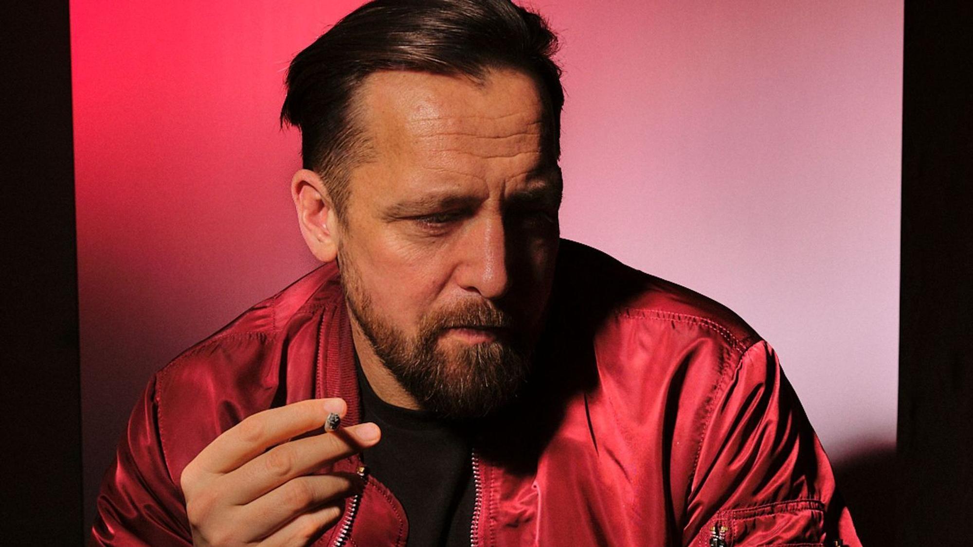 Ruft Danger Dan in seinem Song „Keine Angst“ zu Gewalt auf? Oder hat das ZDF in die Meinungsfreiheit des Rappers eingegriffen? (Bild: Jaro Sanmann-Suffner)