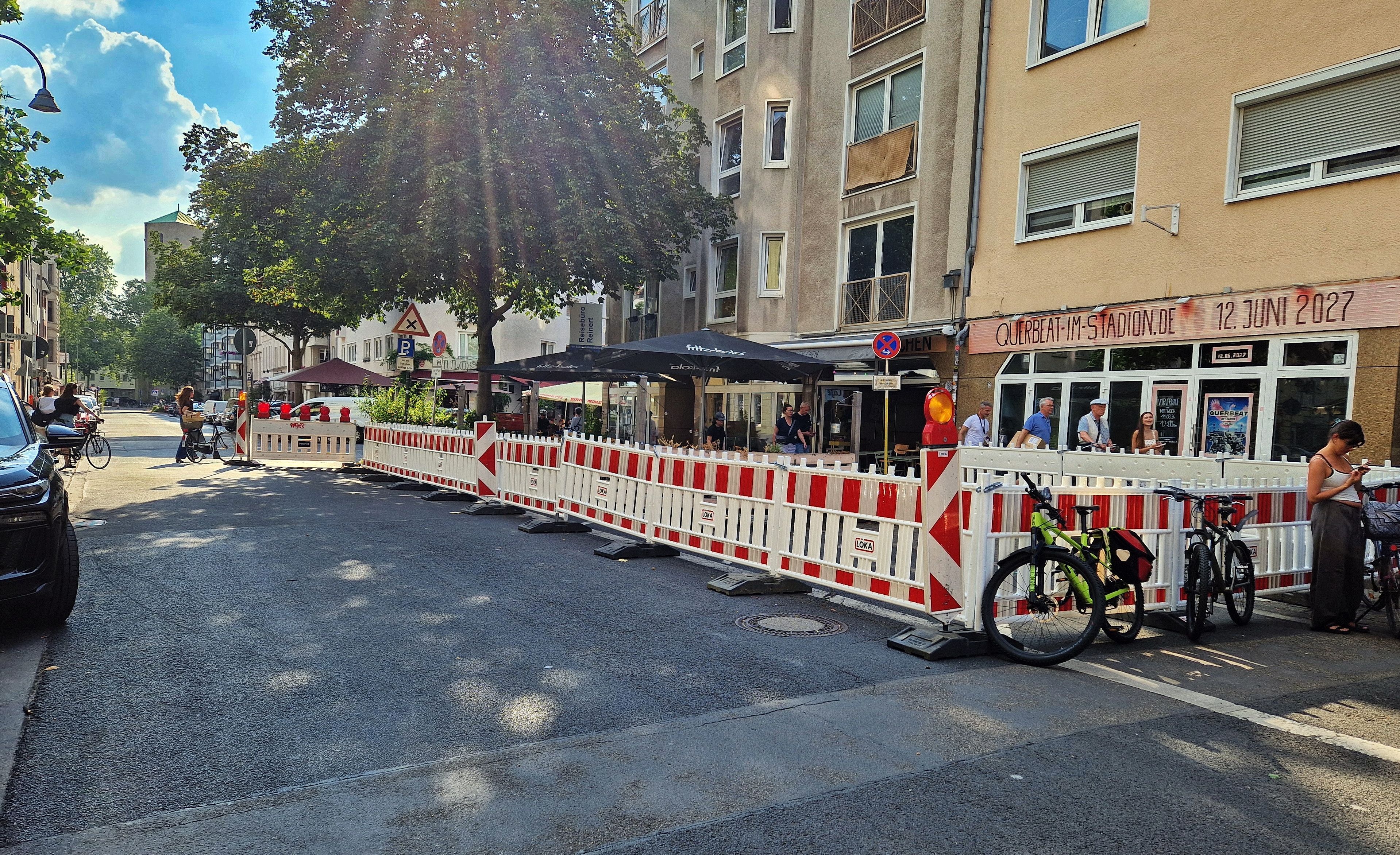 Bis Ende September wird die Steb auf der Merowingerstraße Arbeiten durchführen.