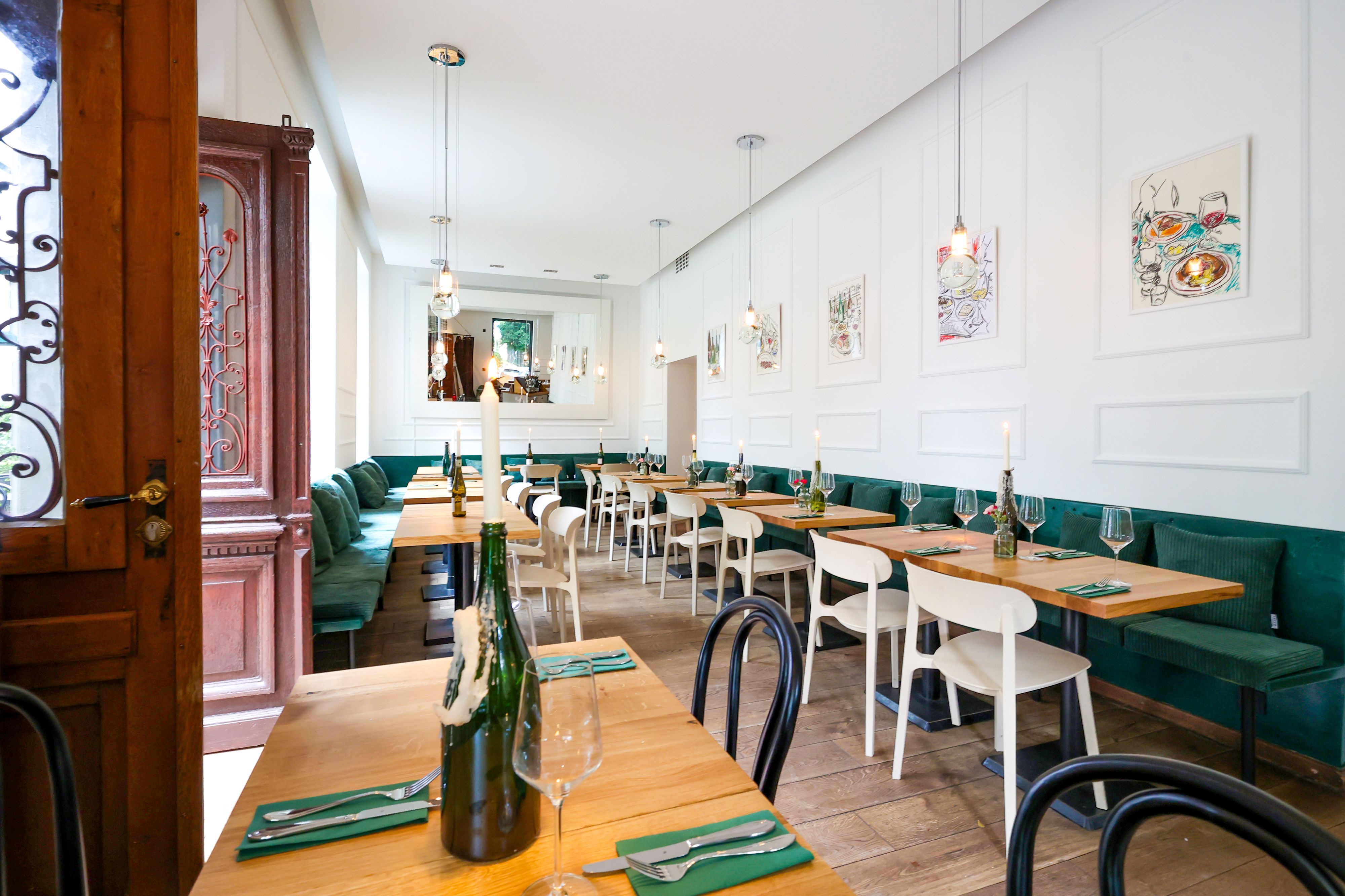 Der Innenbereich der Brasserie Sante am Rathenauplatz.
