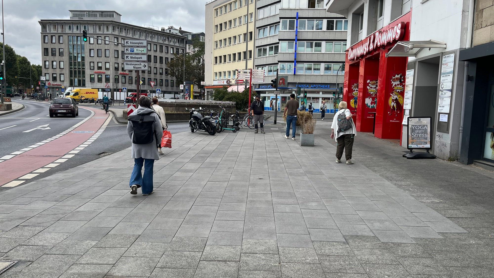 Von dem früheren Zugang zum Ebertplatz ist nichts mehr zu sehen.