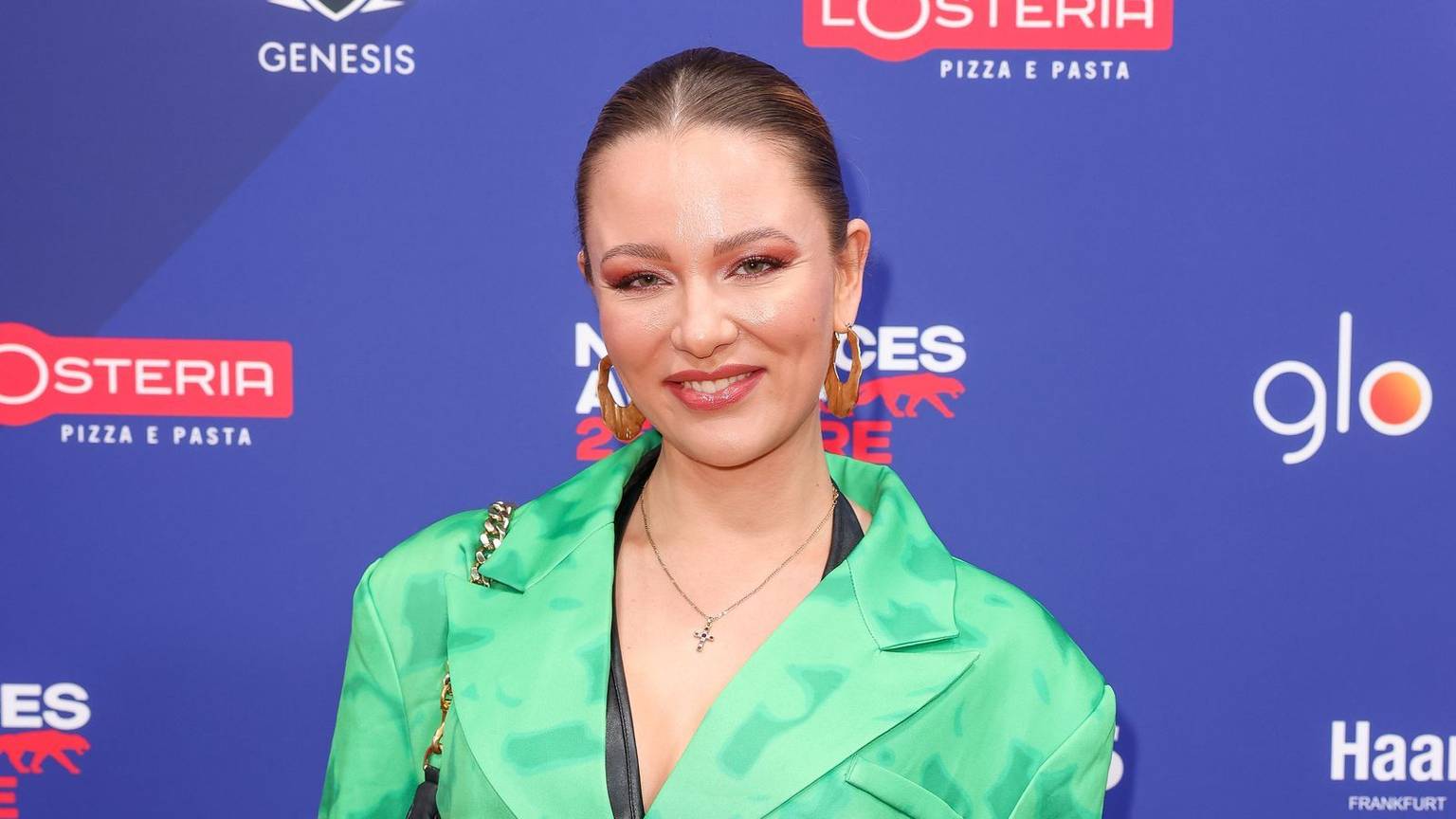 Joelina Drews hat in ihrem Podcast „Drews Cordalis Petry - Kids-Club“ über eine mögliche Dschungelcamp-Teilnahme gesprochen. (Bild: 2023 Getty Images/Gerald Matzka)