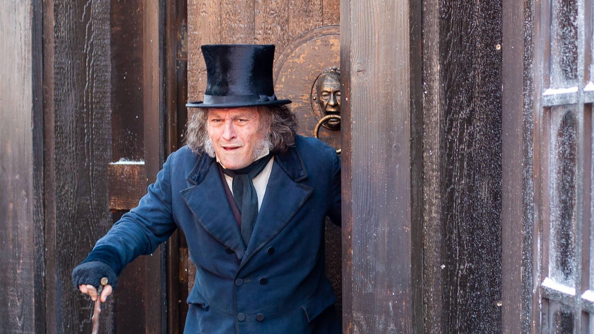 Johnny Depp als Ebenezer Scrooge bei einer Überraschungsaktion vor der San Diego Comic-Con 2026.