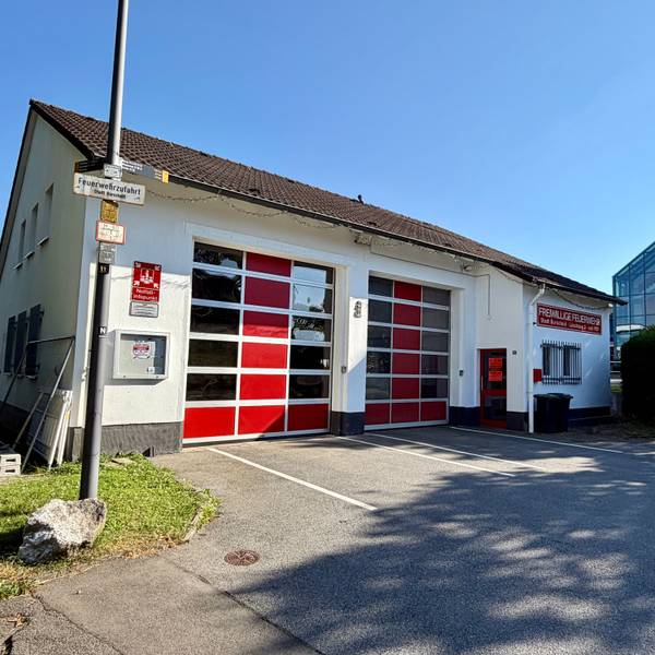 Feuerwache Dierath mit Grundschule