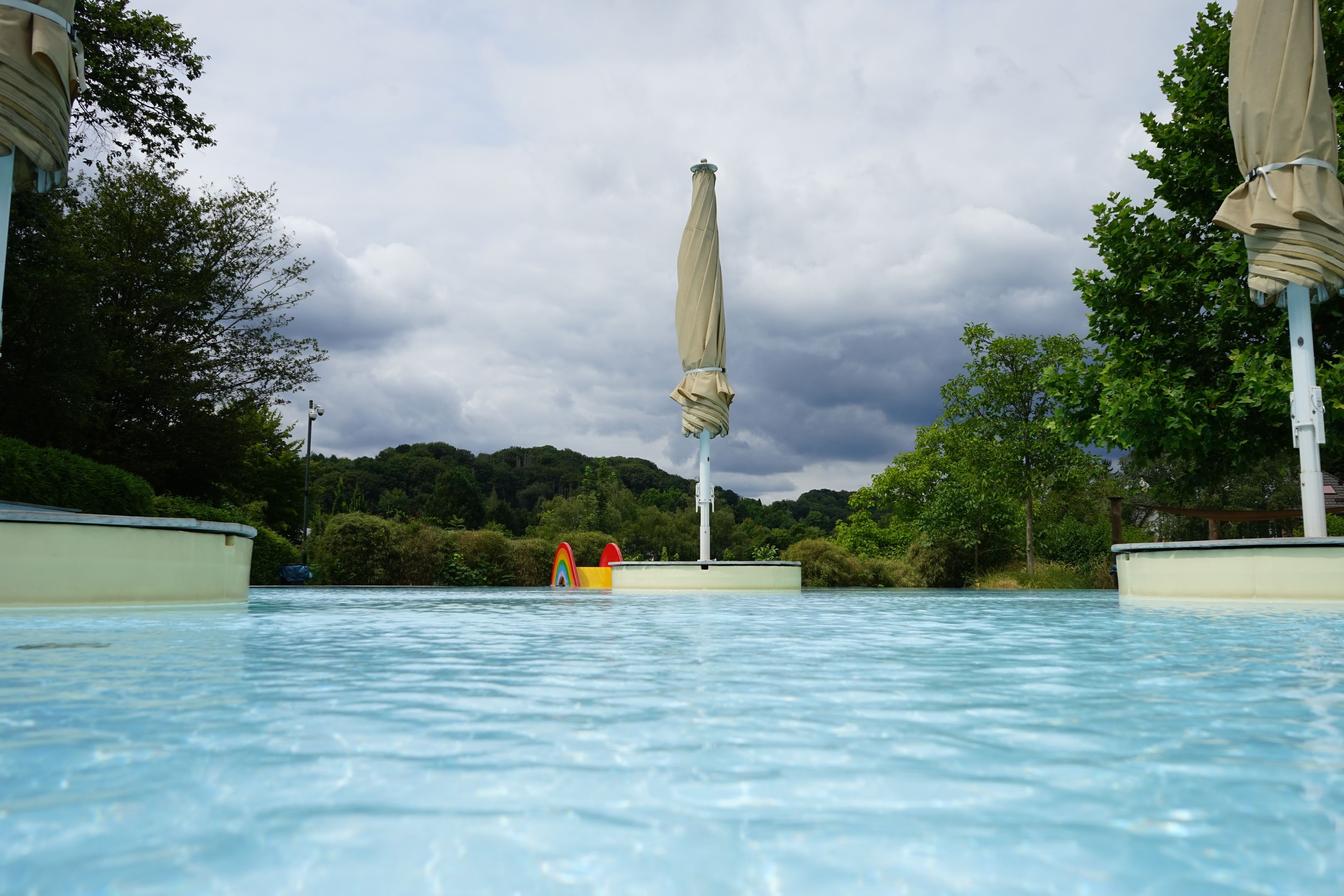 Das Foto zeigt das Freibad Hoffnungsthal