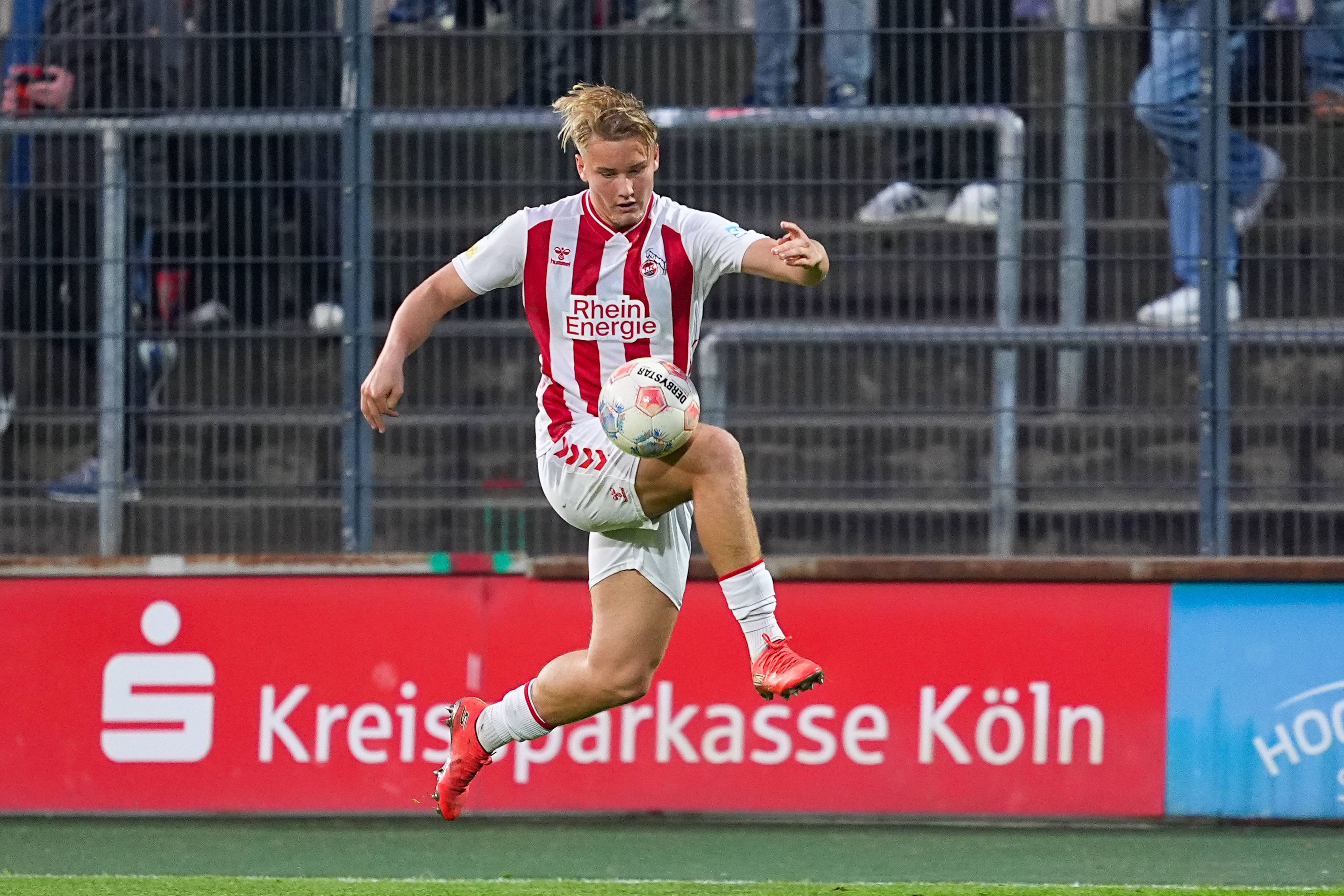 FC-Talent Fynn Schenten am Ball