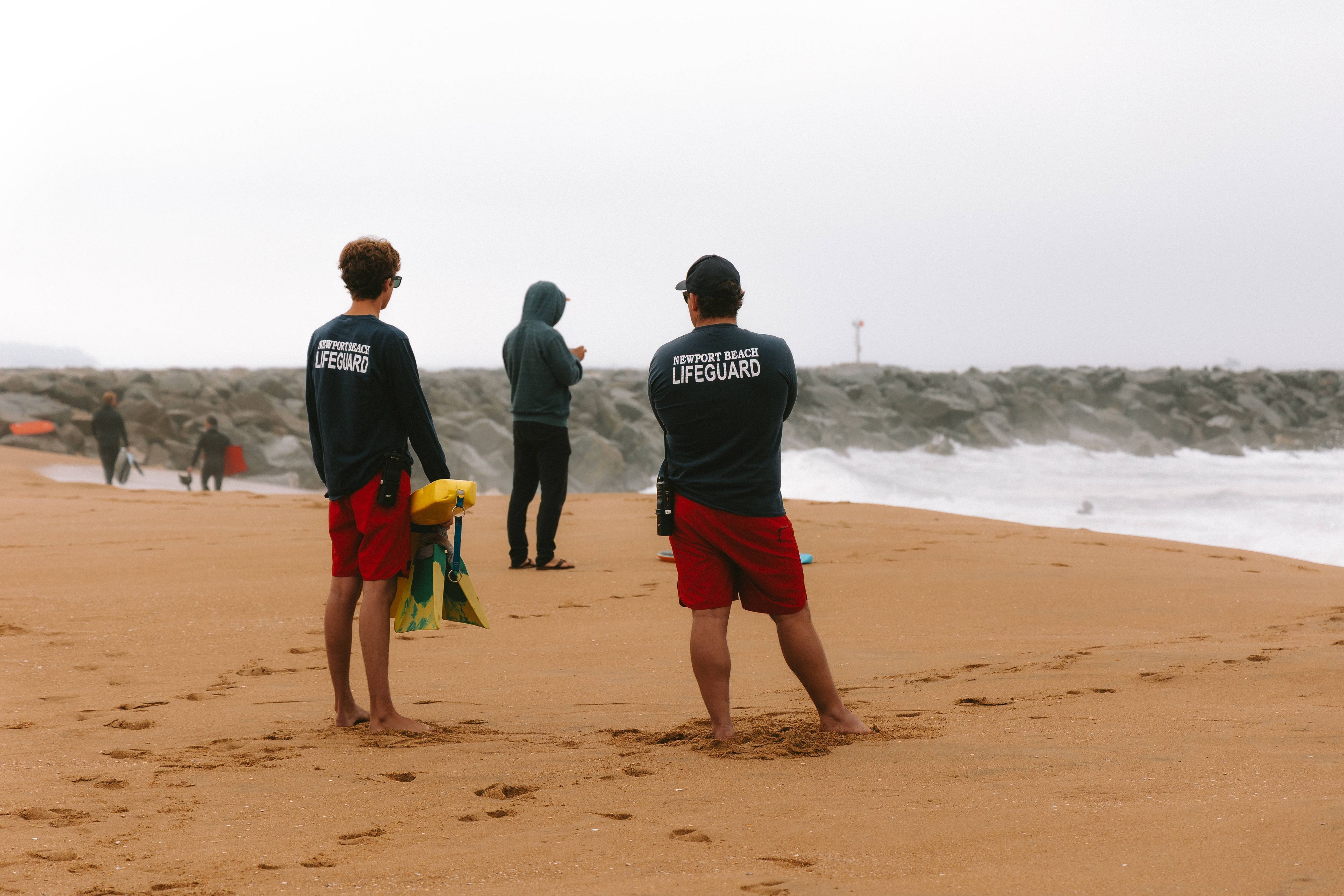 Rettungsschwimmer an einem kalifornischen Strand.