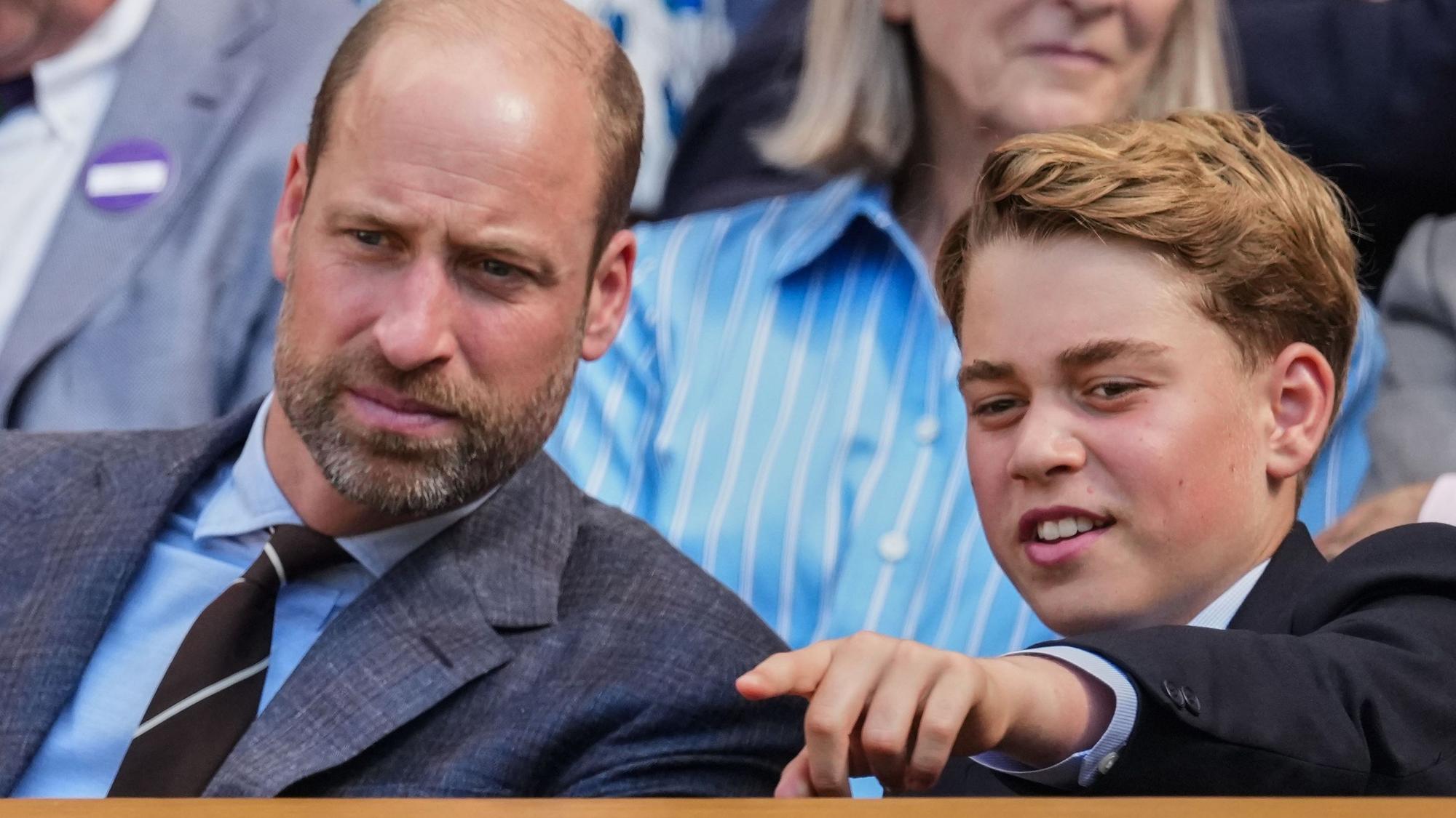 Prinz William mit seinem Sohn Prinz George in der Royal Box von Wimbledon.