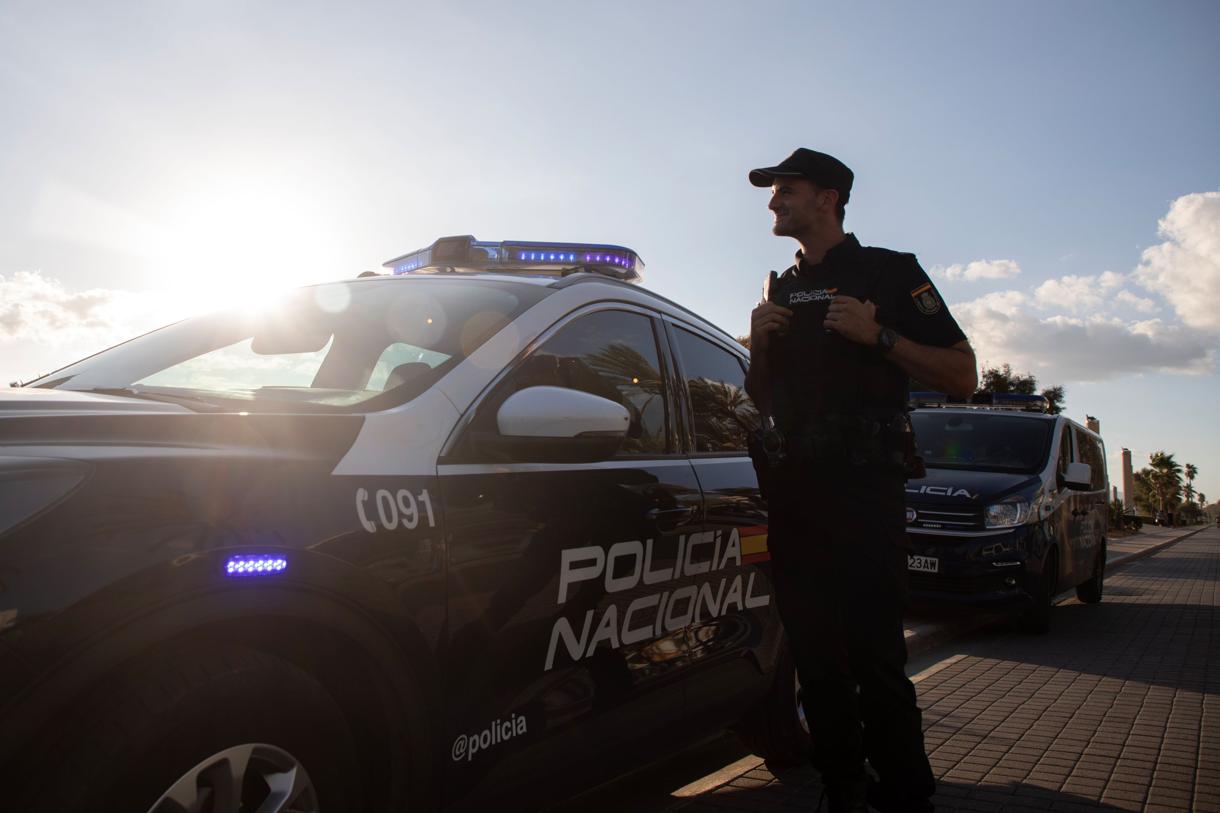 Zwei Deutsche haben auf Mallorca einen anderen Deutschen zusammengeschlagen und wurden von der Nationalpolizei festgenommen (Symbolbild).