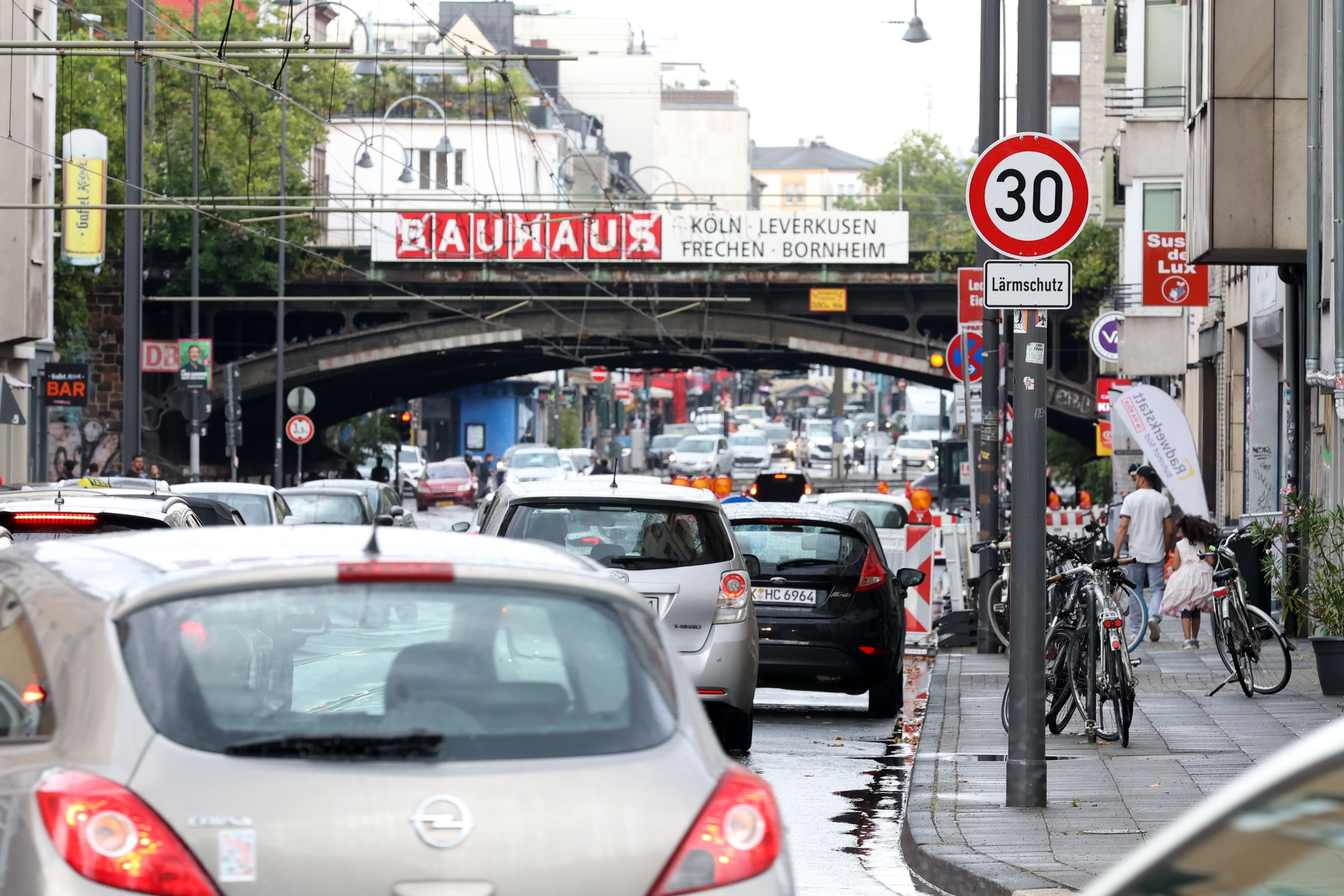 Die Luxemburger Straße in Köln