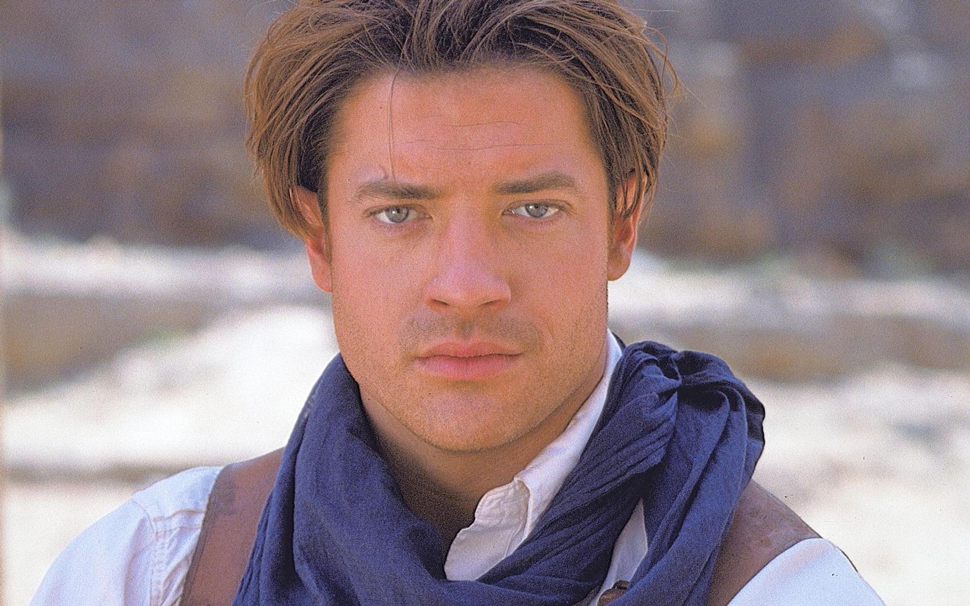 Rick O'Connell (Brendan Fraser) sieht sich einem schier übermächtigen Monster gegenüber. (Bild: 1999 Universal Pictures - All Rights Reserved)