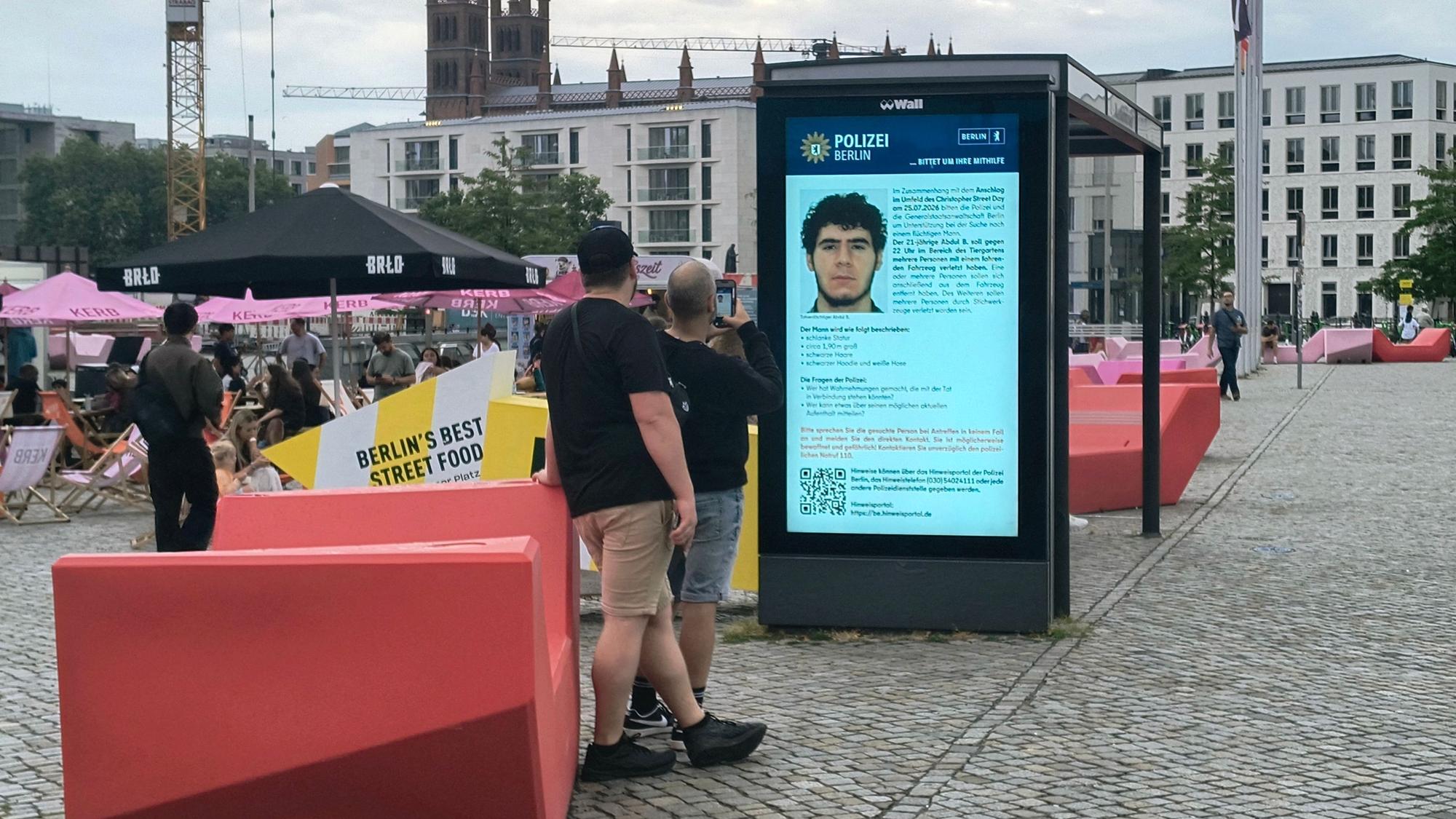 Diese Fahndung war nach dem Anschlag und vor dem Zugriff in einer Schrebergartenanlage in Berlin zu sehen.