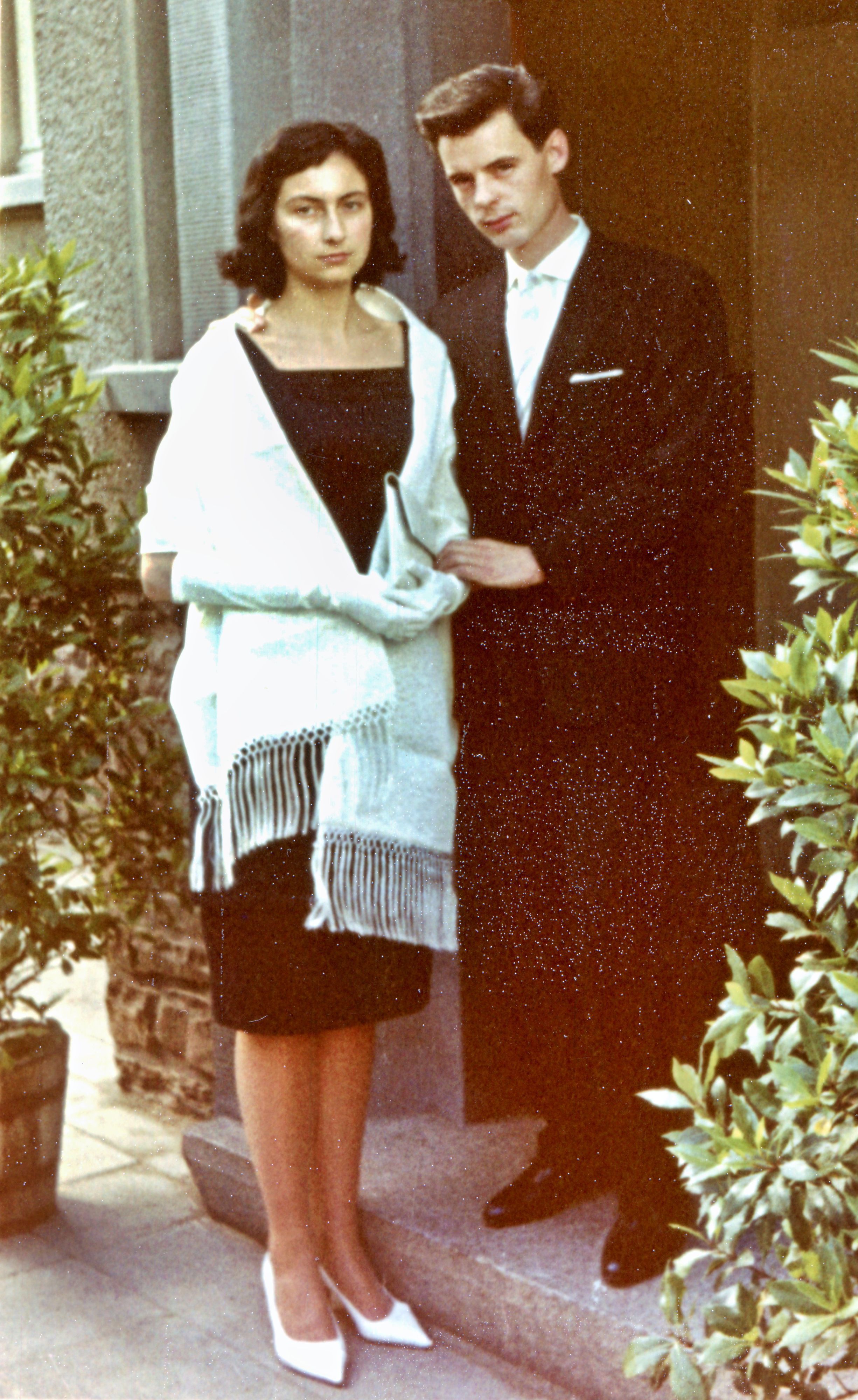 Das alte Foto zeigt Helga und Ernst Jonas an ihrem Hochzeitstag.