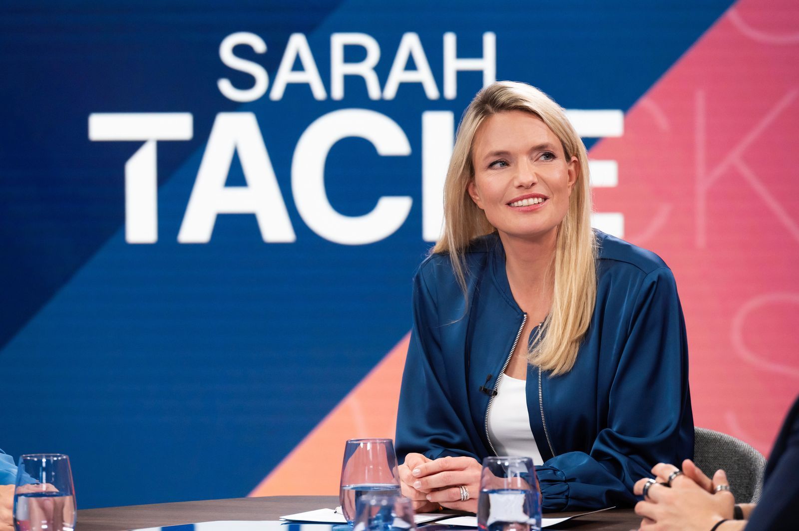 Thema der ersten Ausgabe von „Sarah Tacke“: „Der Feind im Innern - wie stoppen wir Islamisten?“ (Bild: ZDF)