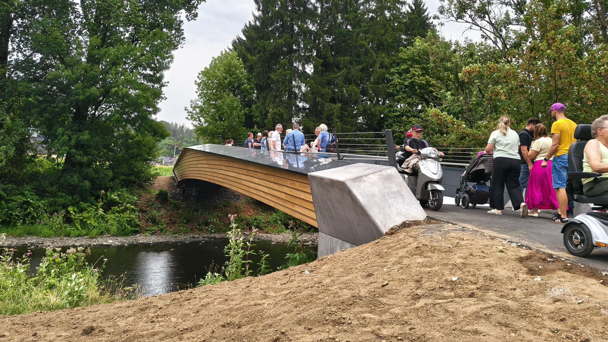 Eröffnung der Brücke Naafshäuschen