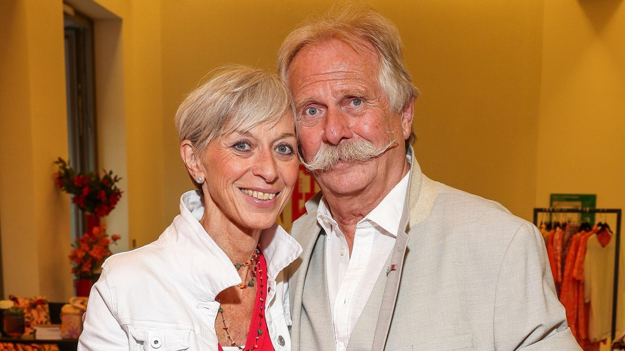 Aus Solidarität zu seiner Frau Anke trennte sich Henning Krautmacher zwischenzeitlich sogar von seinem Bart. (Bild: 2024 Getty Images/Gerald Matzka)