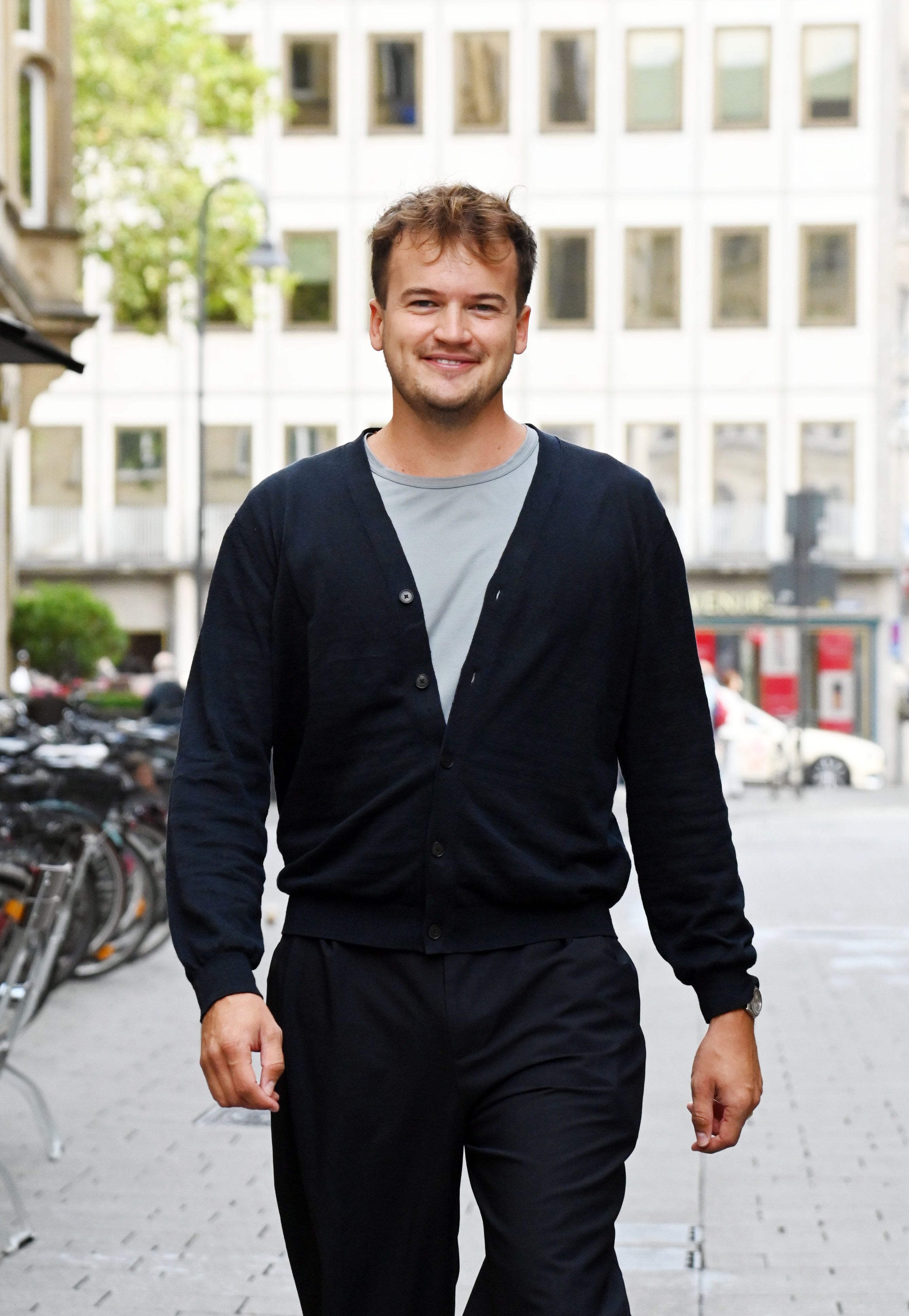 27.07.2026 Köln. Neuer Autor von den ???-Zeichen um die Detektive Justus, Jonas und Peter kommt aus Köln. Fritz Schaefer ist auch 1live-Moderator. Foto: Alexander Schwaiger