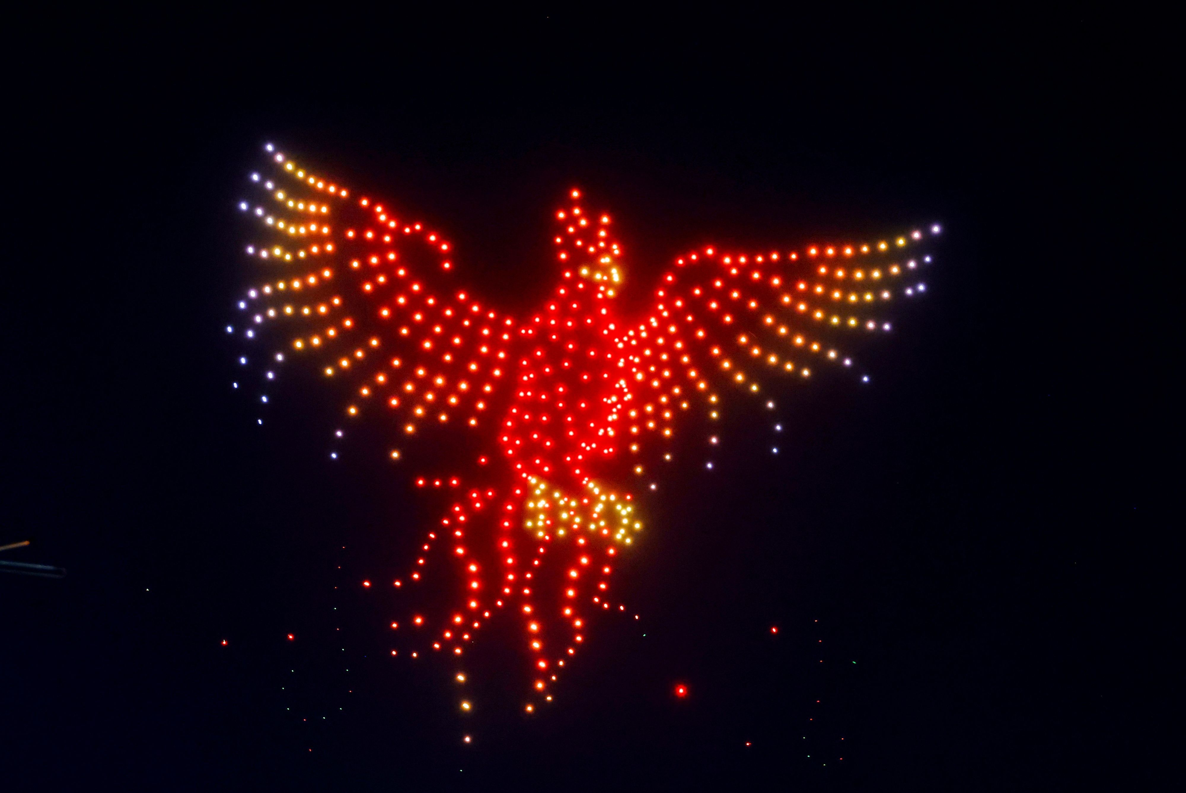Ein Motiv der Drohnenshow bei den Kölner Lichtern.