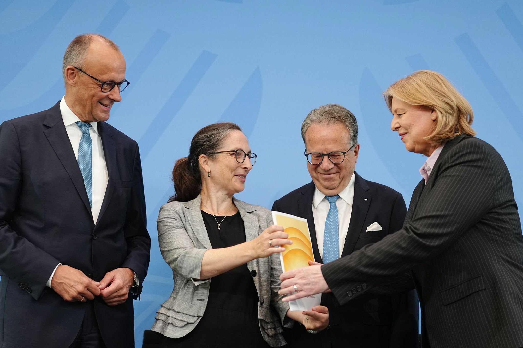 Rentenkommission legt Bericht vor