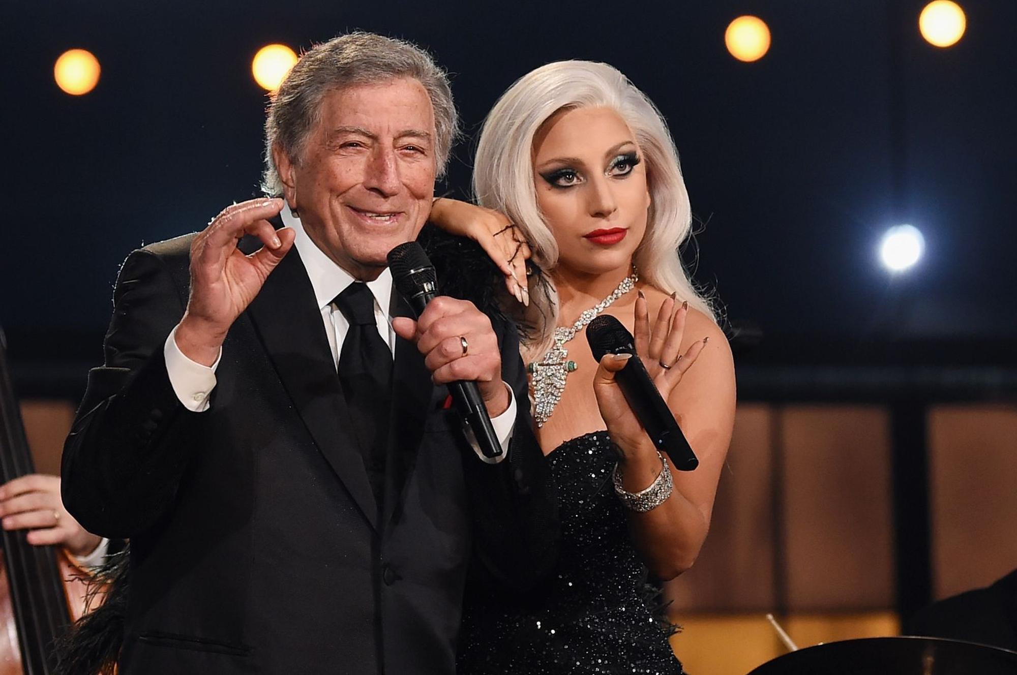 Tony Bennett und Lady Gaga veröffentlichten 2021 noch ein gemeinsames Duett-Album: „Cheek to Cheek“. (Bild: 2015 Getty Images/Larry Busacca)