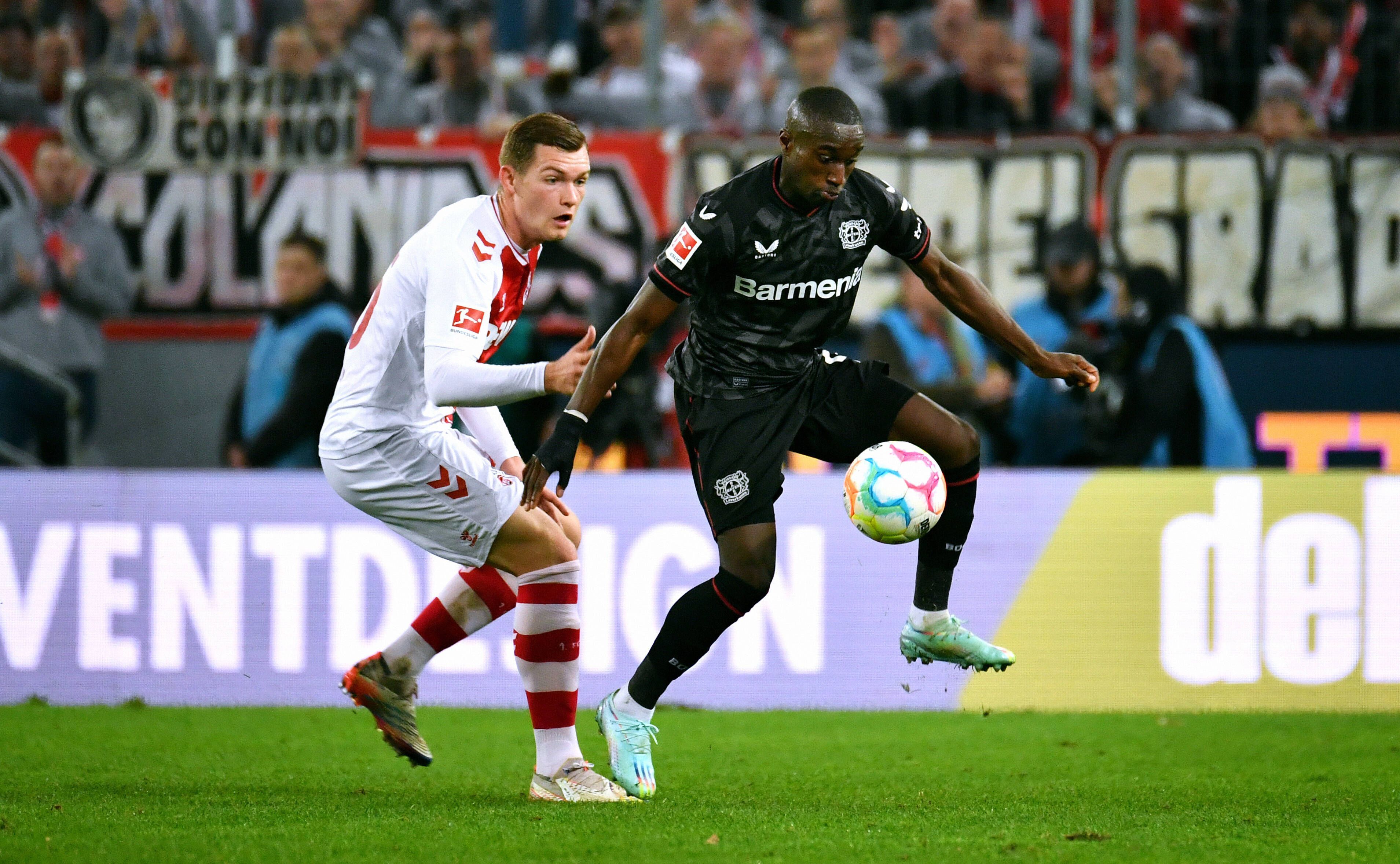 Fussball, Bundesliga, Deutschland, Herren, Saison 2022/2023, 14. Spieltag, Rhein Energie Stadion Köln, 1. FC Köln - Bayer Leverkusen Moussa Diaby LEV, Luca Kilian KOE. Aktion DFB/DFL REGULATIONS PROHIBIT ANY USE OF PHOTOGRAPHS AS IMAGE SEQUENCES AND/OR QUASI-VIDEO *** Football, Bundesliga, Germany, Men, Season 2022 2023, 14 Matchday, Rhein Energie Stadion Köln, 1 FC Köln Bayer Leverkusen Moussa Diaby LEV , Luca Kilian KOE Action DFB DFL REGULATES PROHIBIT ANY USE OF PHOTOGRAPHS AS IMAGE SEQUENCES AND OR QUASI VIDEO