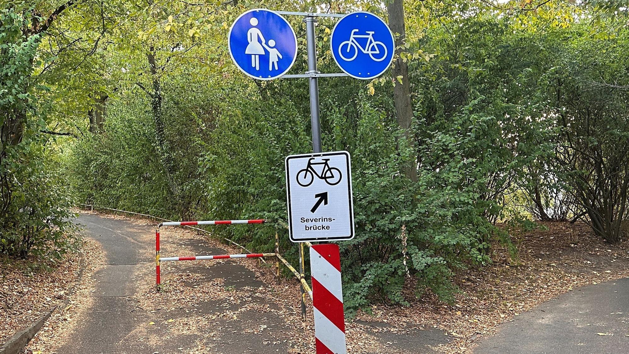Seit Kurzem eindeutig beschildert: die Auffahrt für Radfahrer zur Severinsbrücke auf der Deutzer Seite.