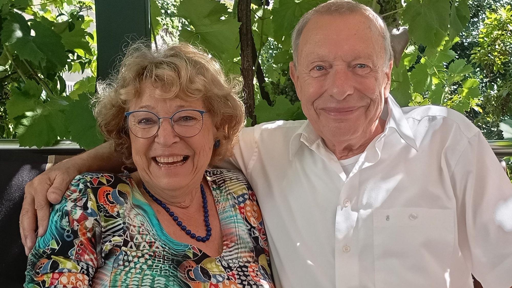 Zu sehen sind Christa und Franz Peperle.