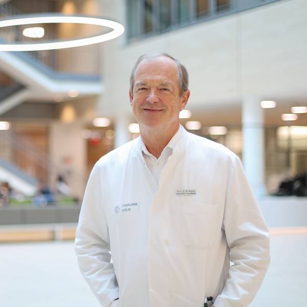 Prof. Dr. Michael Hallek