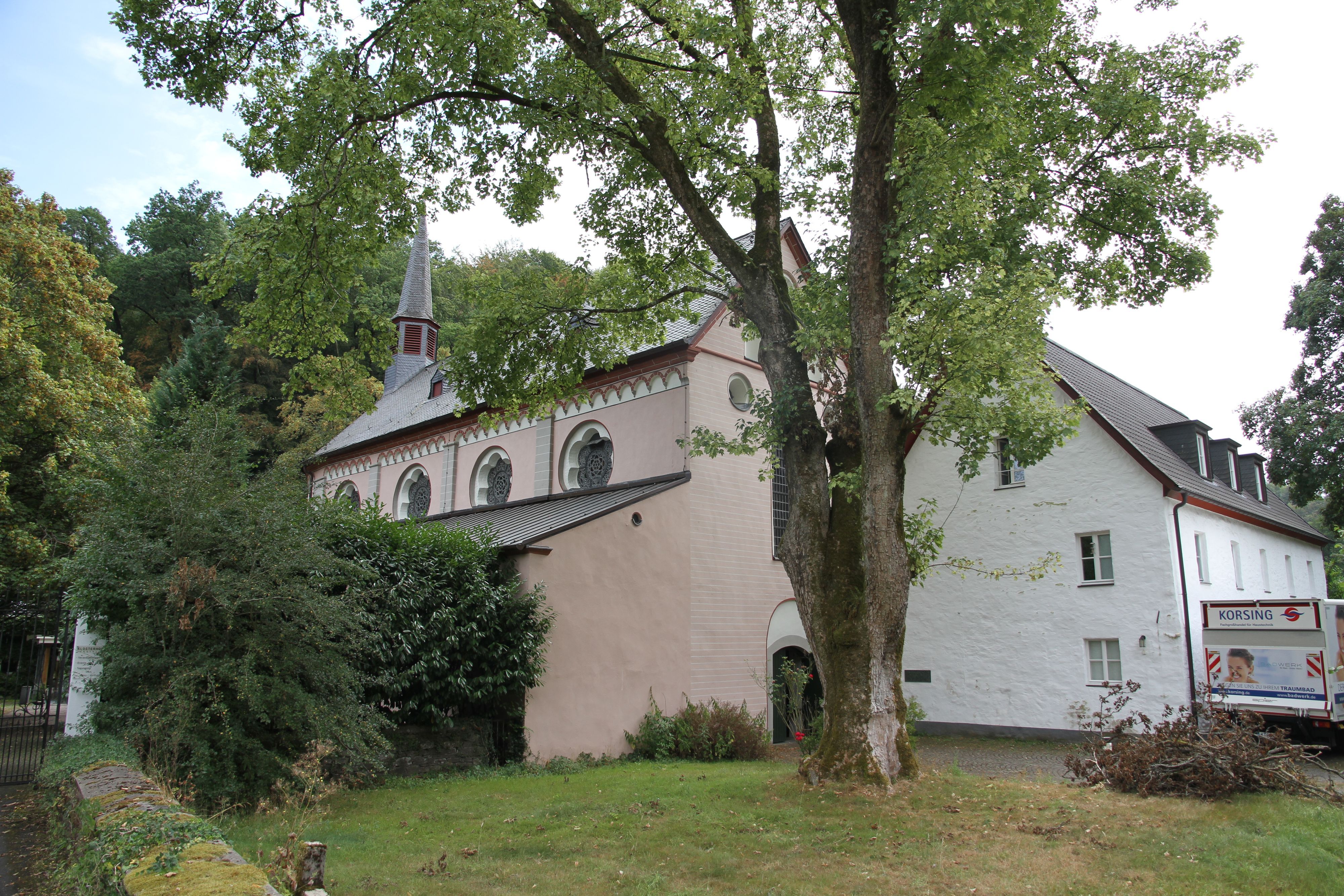 Kirche St. Antonius in Siegburg-Seligenthal