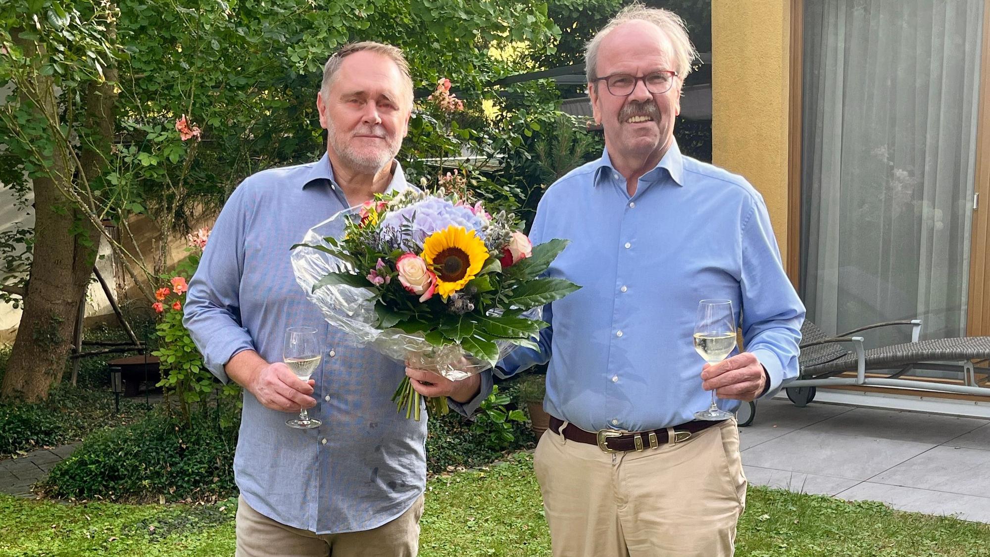 Neuer und ehemaliger Präsident des Lions Clubs Leichlingen: Stefan Hendriks folgt auf Wolfgang Podestá.
