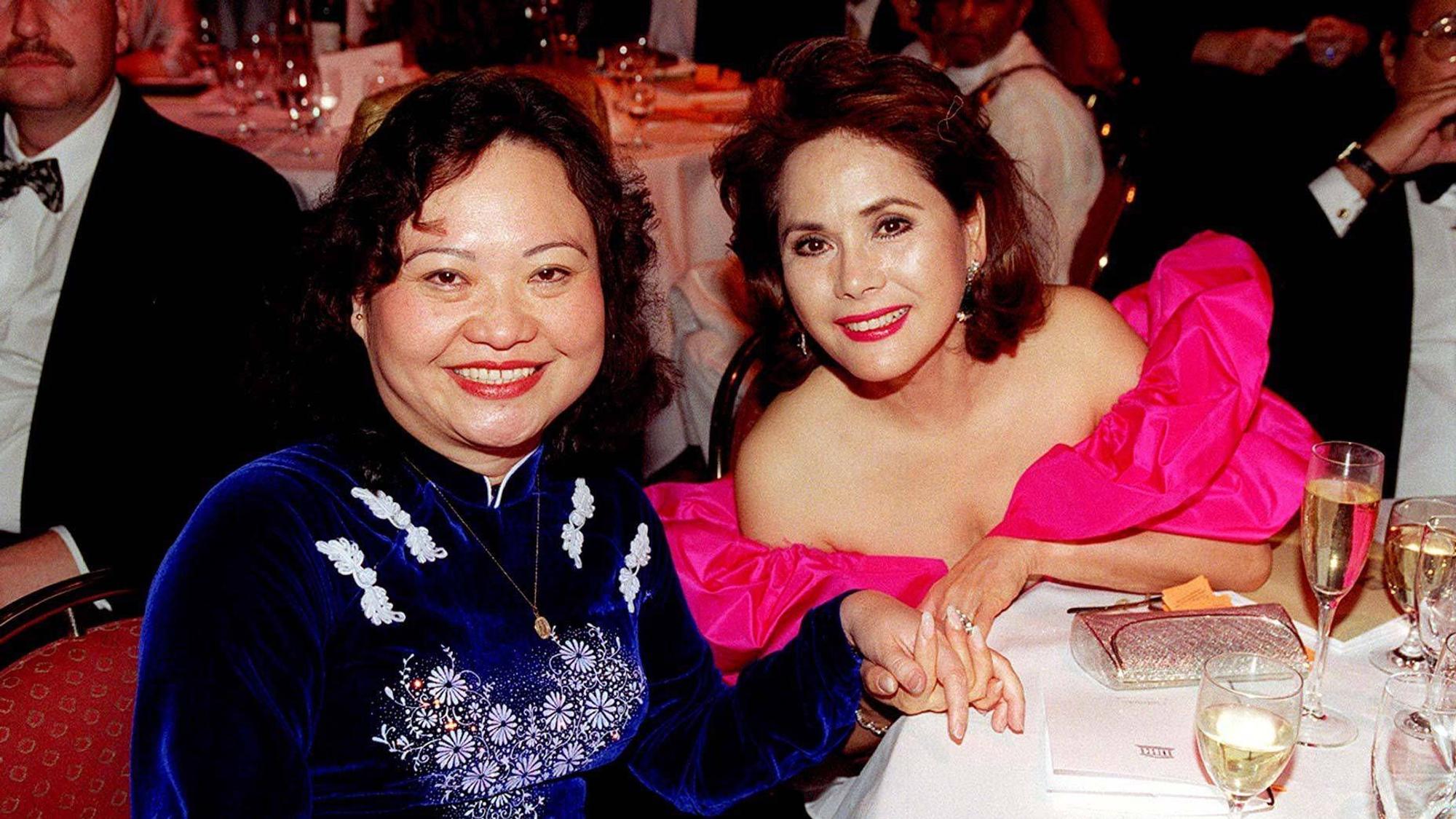 Kim Phuc bei der UNESCO-„Gala der Kinder“ 1998 in Düsseldorf.