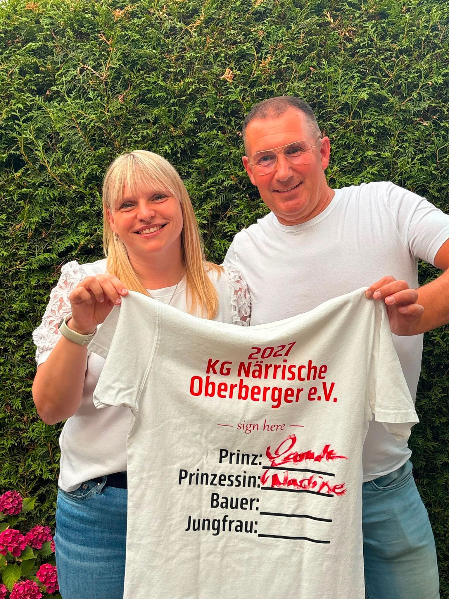 Das designierten Prinzenpaares der KG Närrische Oberberger für die Session 2026/2027
Prinz Leander I. und Prinzessin Nadine ein Prinzenpaar aus Wildberg.