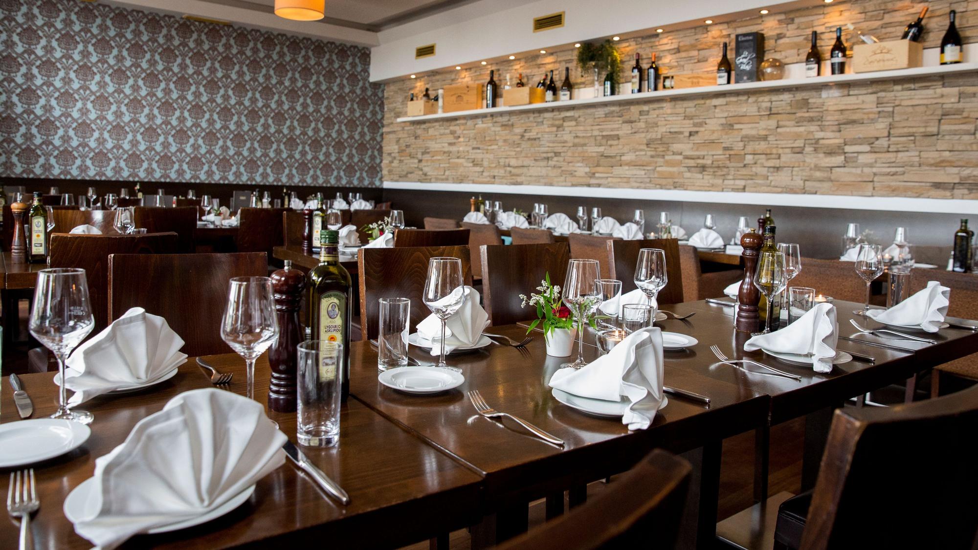 Der Innenraum des Restaurants Limani am Rhein. (Archivbild)