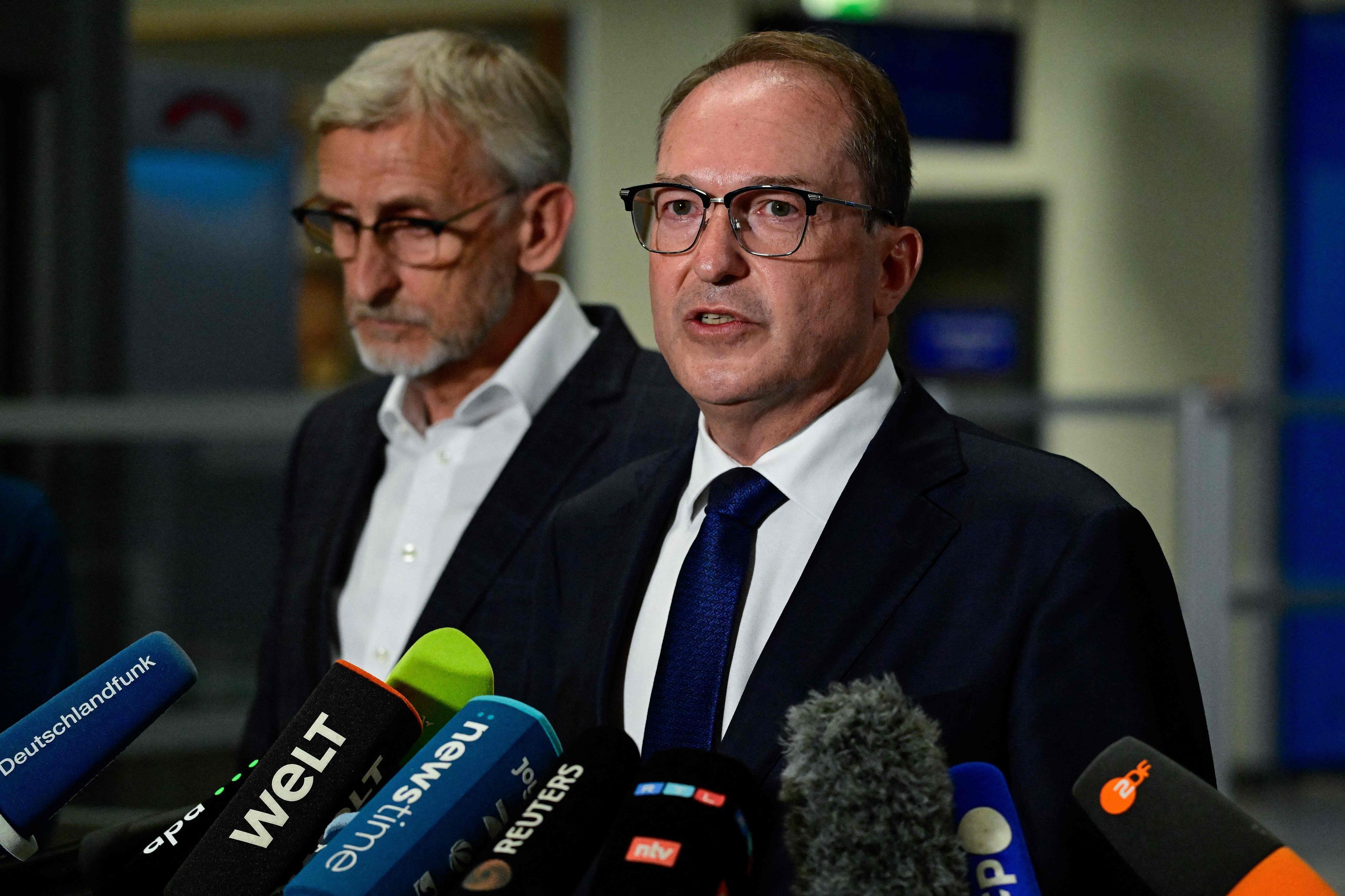 Bundesinnenminister Alexander Dobrindt äußerte sich am Mittwoch zum Drohnen-Alarm in Leipzig.