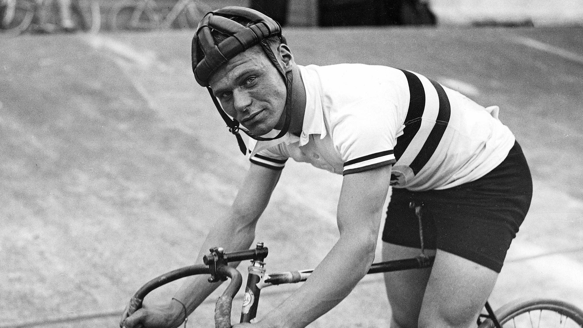 Der Radsportler Albert Richter um das Jahr 1930.