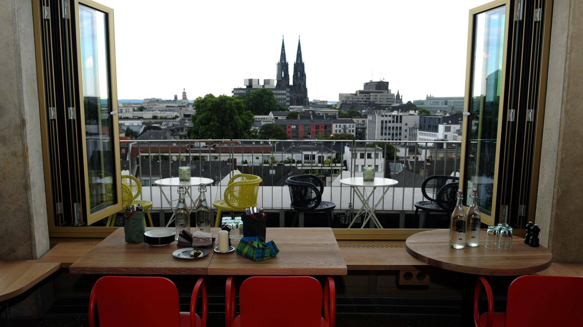 Die Aussicht auf den Dom vom Neni Restaurant. (Archivbild)