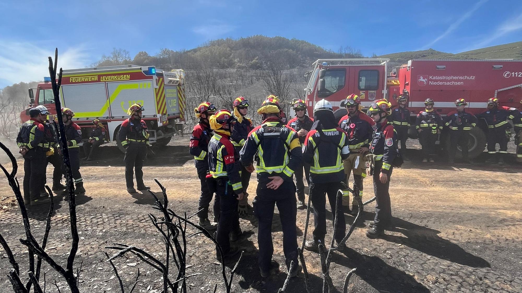 Mit dem Tanklöschfahrzeug aus Leverkusen waren die Feuerwehrleute Teil des deutschen Waldbrandhilfe-Moduls in Spanien.