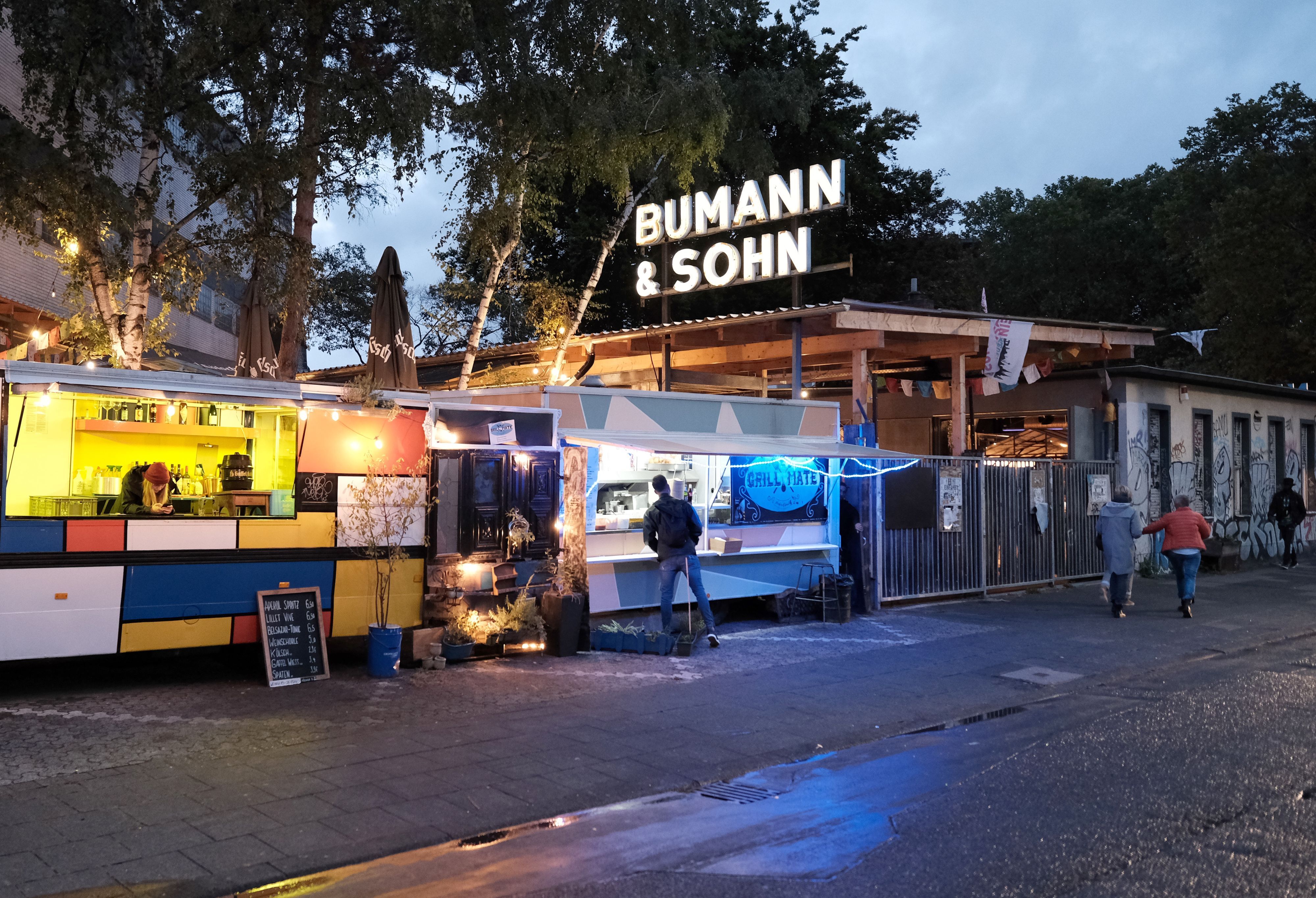 Das Bumann und Sohn.