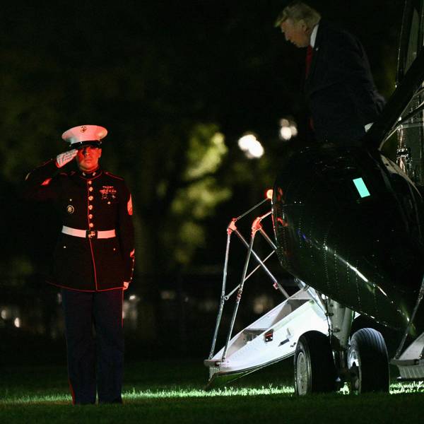 US-Präsident Donald Trump verlässt „Marine One“.