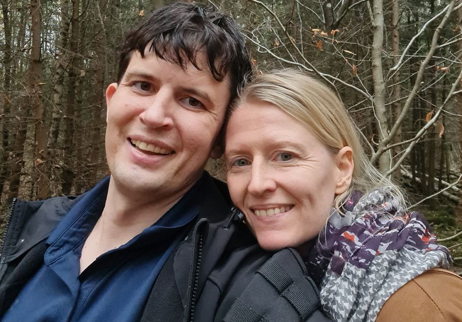 Mit diesem Foto suchte das BKA nach Vanessa Huber. Es zeigt die Vermisste gemeinsam mit ihrem Ehemann Tobias Huber.