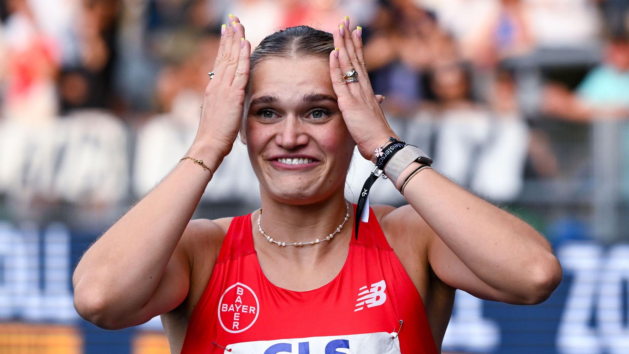 25.07.2026, Nordrhein-Westfalen, Bochum: Leichtathletik: Deutsche Meisterschaft im Lohrheidestadion, Frauen, 100 Meter Hürden, Finale, Franziska Schuster reagiert. Foto: Sven Hoppe/dpa +++ dpa-Bildfunk +++