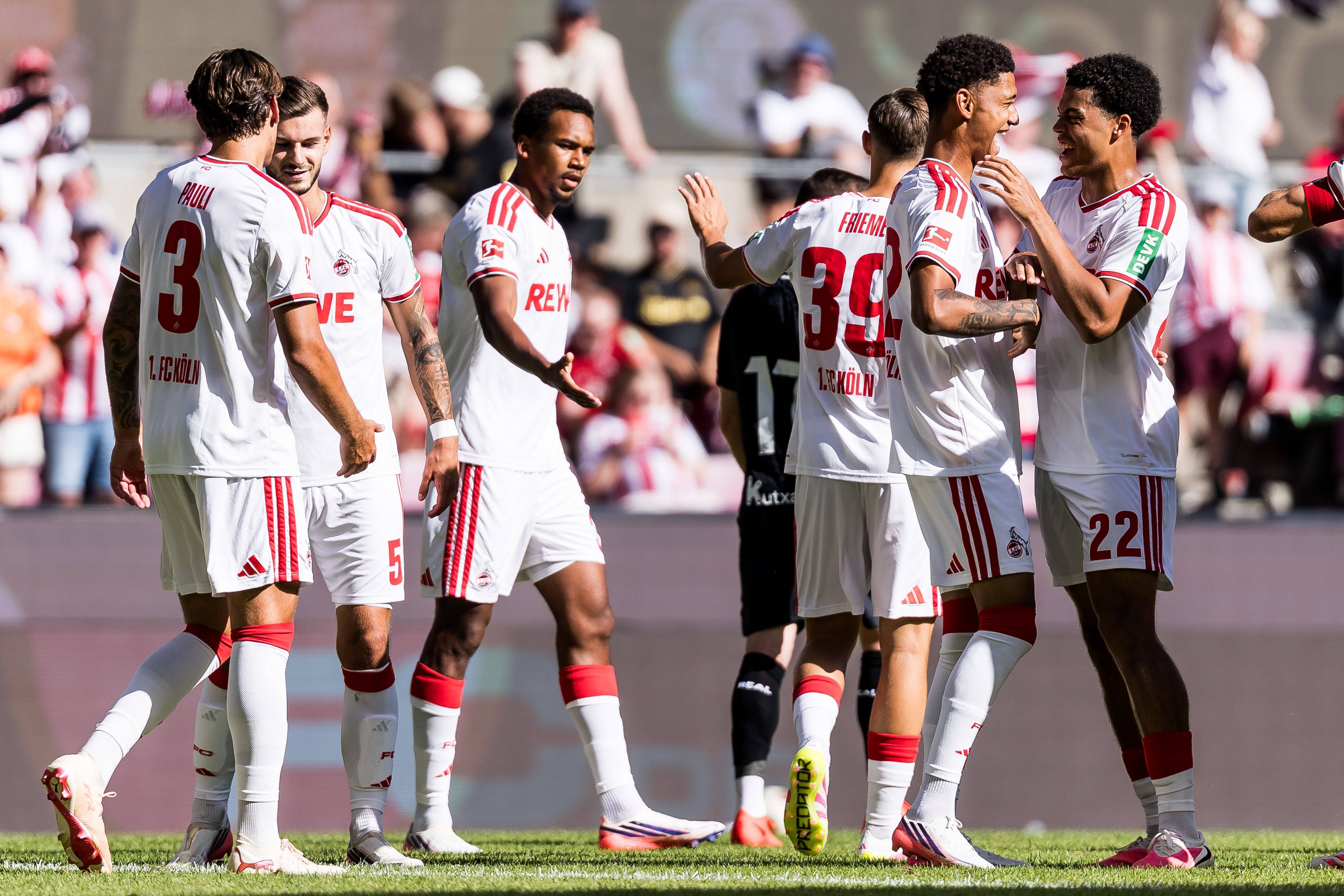 COLOGNE, GERMANY - AUGUST 08: Nilas Yacobi 1. FC Koeln, 42 celebrates scoring the 2:1 goal with his teammates during a friendly match of season 2026/27 between 1. FC Köln vs. Real Sociedad San Sebastian at RheinEnergiestadion on August 08, 2026 in Cologne, Germany. North Rhine Westphalia Germany Copyright: xSteffiexWunderlx