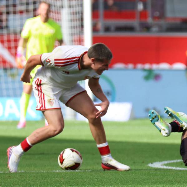 v.l. Joaquin Martinez Gauna Sevilla FC, 36 foult Montrell Culbreath Bayer Leverkusen, 42 GER, Bayer 04 Leverkusen vs. Sevilla FC, 1. Bundesliga , Saisoneroeffnungsspiel, Spielzeit 2026/2027, 08.08.2026 DFL DFB REGULATIONS PROHIBIT ANY USE OF PHOTOGRAPHS as IMAGE SEQUENCES and or QUASI-VIDEO. GER, Bayer 04 Leverkusen vs. Sevilla FC, 1. Bundesliga , Saisoneroeffnungsspiel, Spielzeit 2026/2027, 08.08.2026 Leverkusen *** v l Joaquin Martinez Gauna, Sevilla FC, 36, fouls Montrell Culbreath, Bayer Leverkusen, 42, GER, Bayer 04 Leverkusen vs. Sevilla FC, Bundesliga 1, season opener, 20262027 season, August 8, 2026 DFL and DFB regulations prohibit any use of photographs as image sequences and/or quasi-video GER, Bayer 04 Leverkusen vs. Sevilla FC, Bundesliga 1, season opener, 20262027 season, August 8, 2026, Leverkusen Copyright: xEibner-Pressefotox EP_TSR