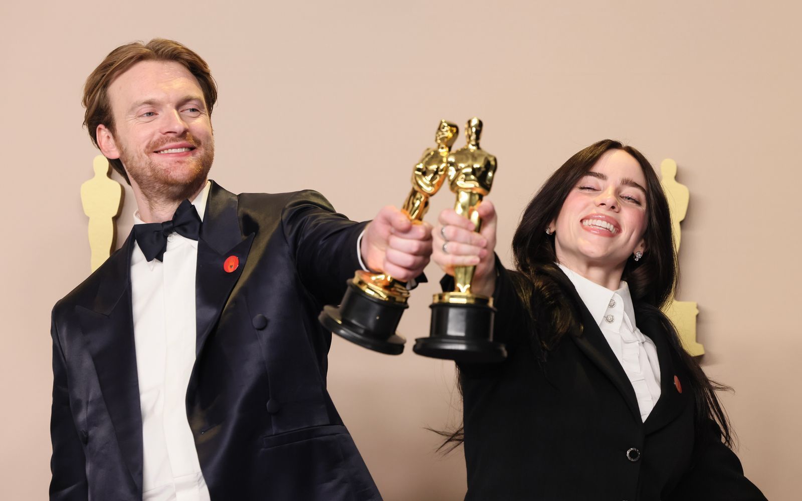 2021 traten Finneas O'Connell und seine Schwester Billie Eilish in den Dienst der „James Bond“-Macher und gewannen prompt für ihren Song „No Time to Die“ einen Oscar. (Bild: 2024 Getty Images/Rodin Eckenroth)