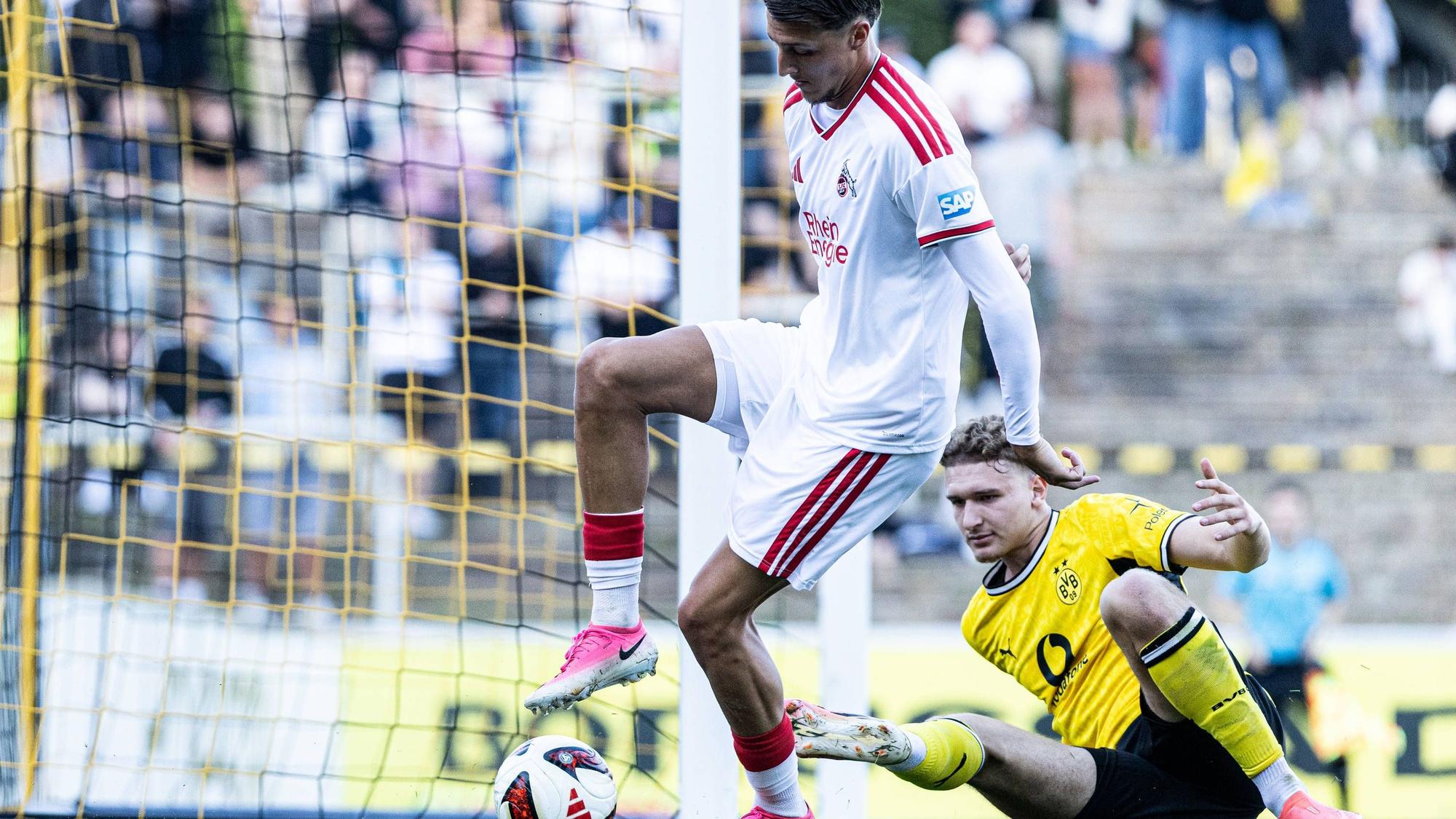Regionalliga West: Borussia Dortmund II - 1.FC Köln II, 07.08.2026 Malek El Mala 1. FC Köln U23, 7, Elias Benkara Borussia Dortmund U23, 24 Regionalliga West: Borussia Dortmund II - 1.FC Köln II, Rote Erde, Dortmund 07.08.2026 DFB regulations prohibit any use of photographs as image sequences and/or quasi video. *** Regionalliga West: Borussia Dortmund II 1, 1. FC Köln II, August 7, 2026 Malek El Mala 1. FC Köln U23, 7 Elias Benkara Borussia Dortmund U23, 24 Regionalliga West: Borussia Dortmund II 1, 1. FC Köln II, Rote Erde, Dortmund, August 7, 2026. DFB regulations prohibit any use of photographs as image sequences and/or quasi-video. Copyright: xBEAUTIFULxSPORTS/Buriakovx