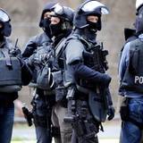 Mitglieder eines Spezialeinsatzkommandos (SEK) der Polizei. (Archivbild)