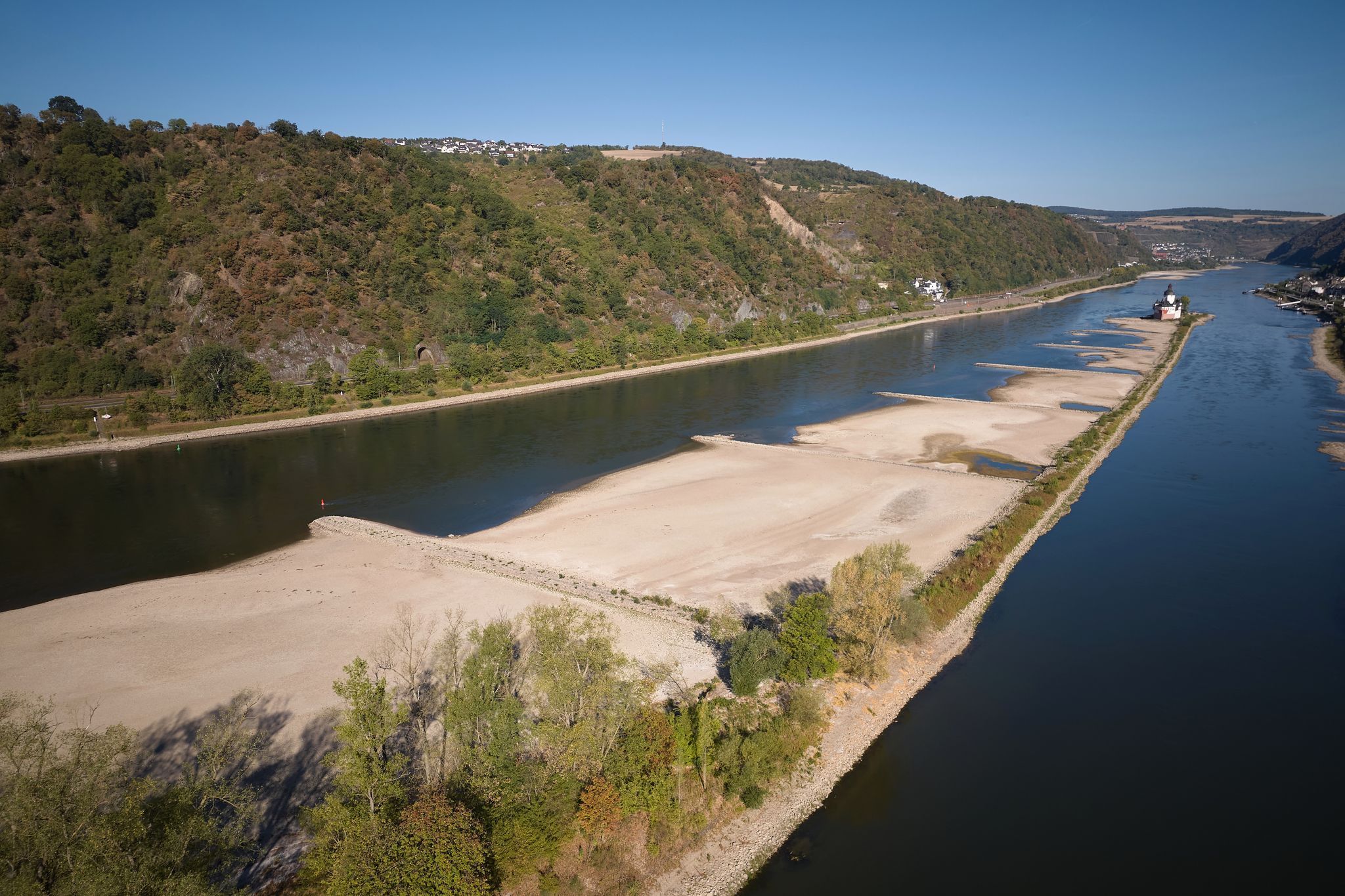 Wirtschaftliche Folgen des Rhein-Niedrigwassers