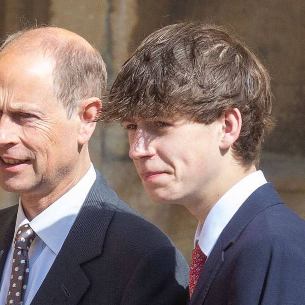 Prinz Edward, Herzog von Edinburgh, und sein Sohn James, „Earl of Wessex“, bei ihrer Ankunft zum traditionellen Ostergottesdienst in der St.-Georgs-Kapelle auf Schloss Windsor