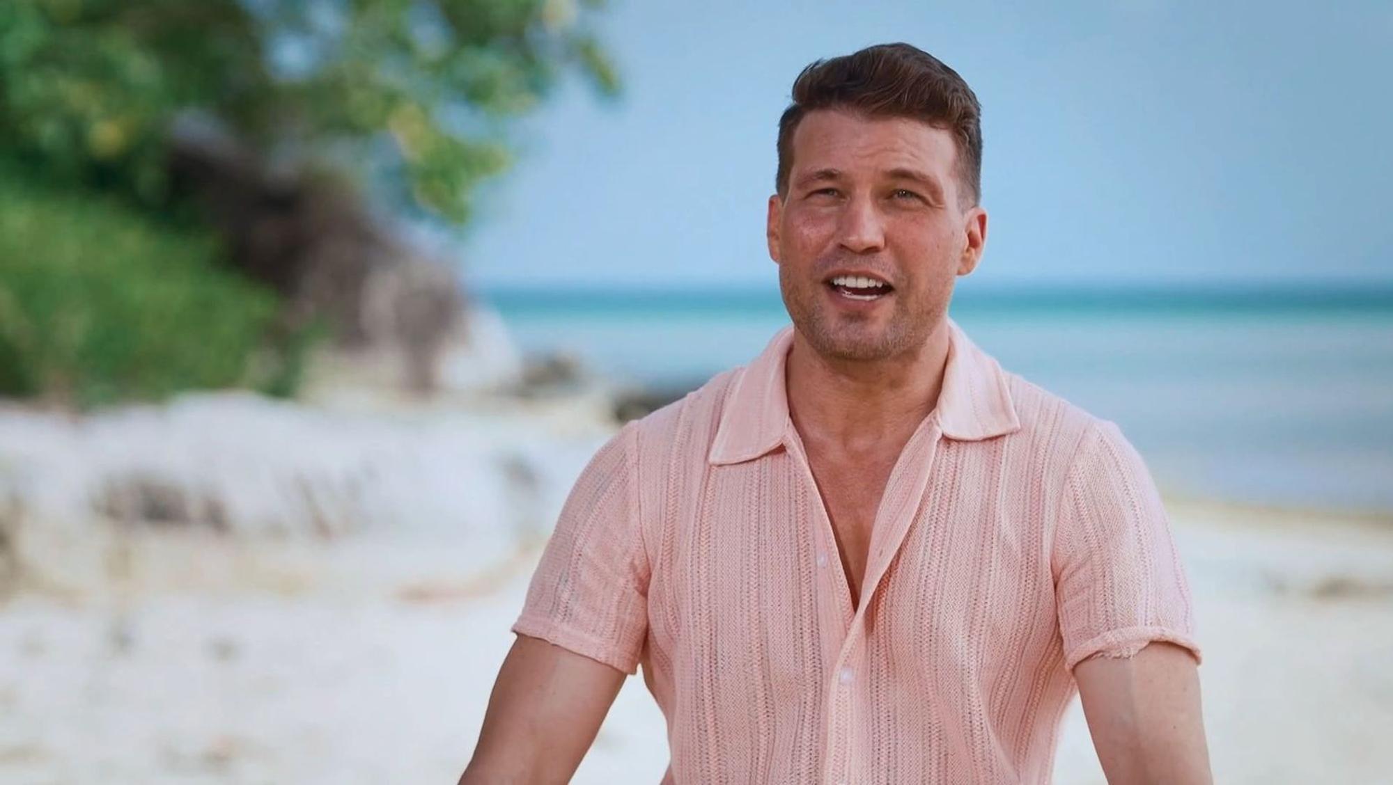 Er sei „dermaßen am Start“, sagt Raúl Richter in Bezug auf seine AYTO-Teilnahme. (Bild: RTL)