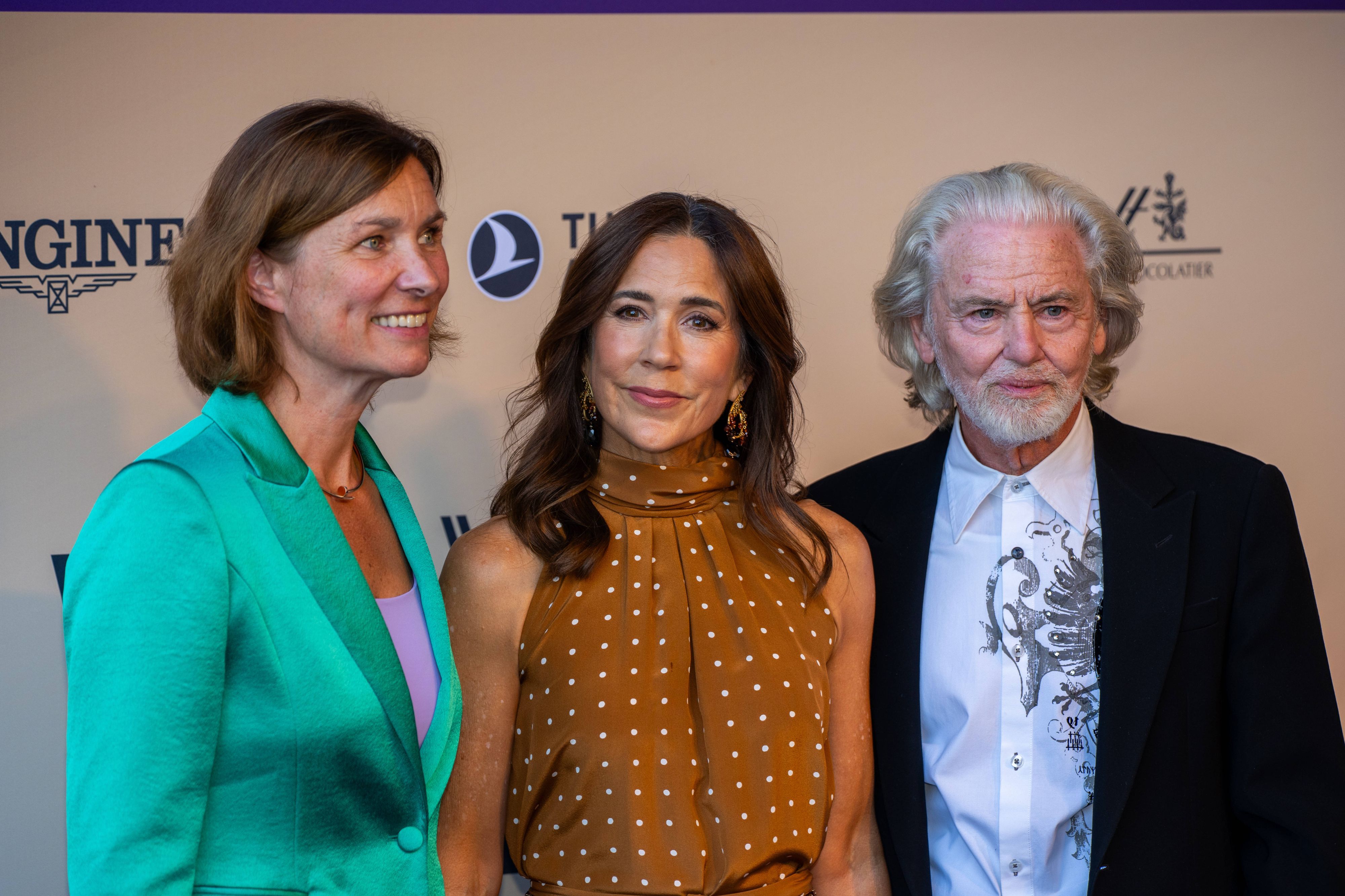 Königin Mary von Dänemark mit Lambertz-Inhaber Dr. Hermann Bühlbecker und ALRV-Präsidentin Stefanie Peters bei der Media Night der FEI World Championships Aachen 2026.