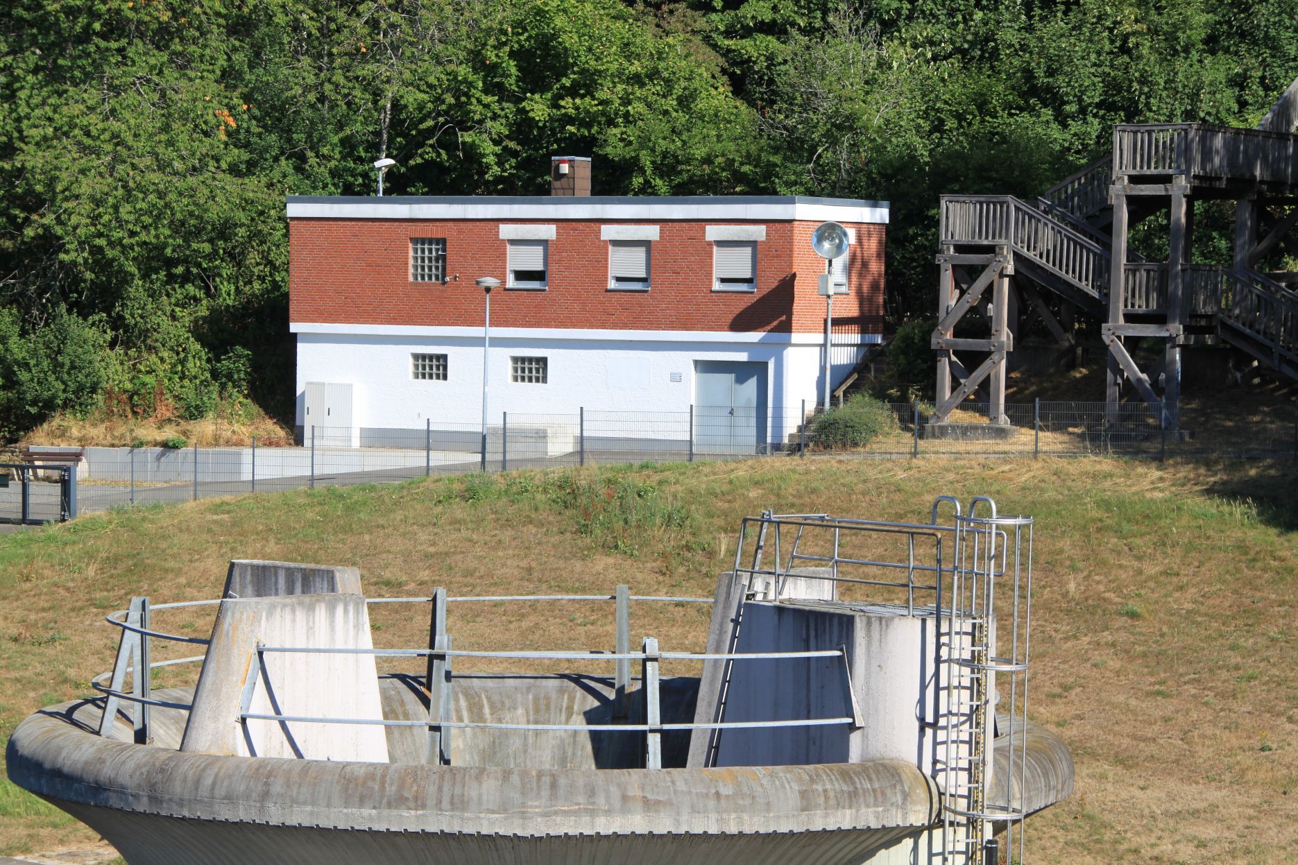 Das Betriebsgebäude am Kronenburger See wird vergrößert.